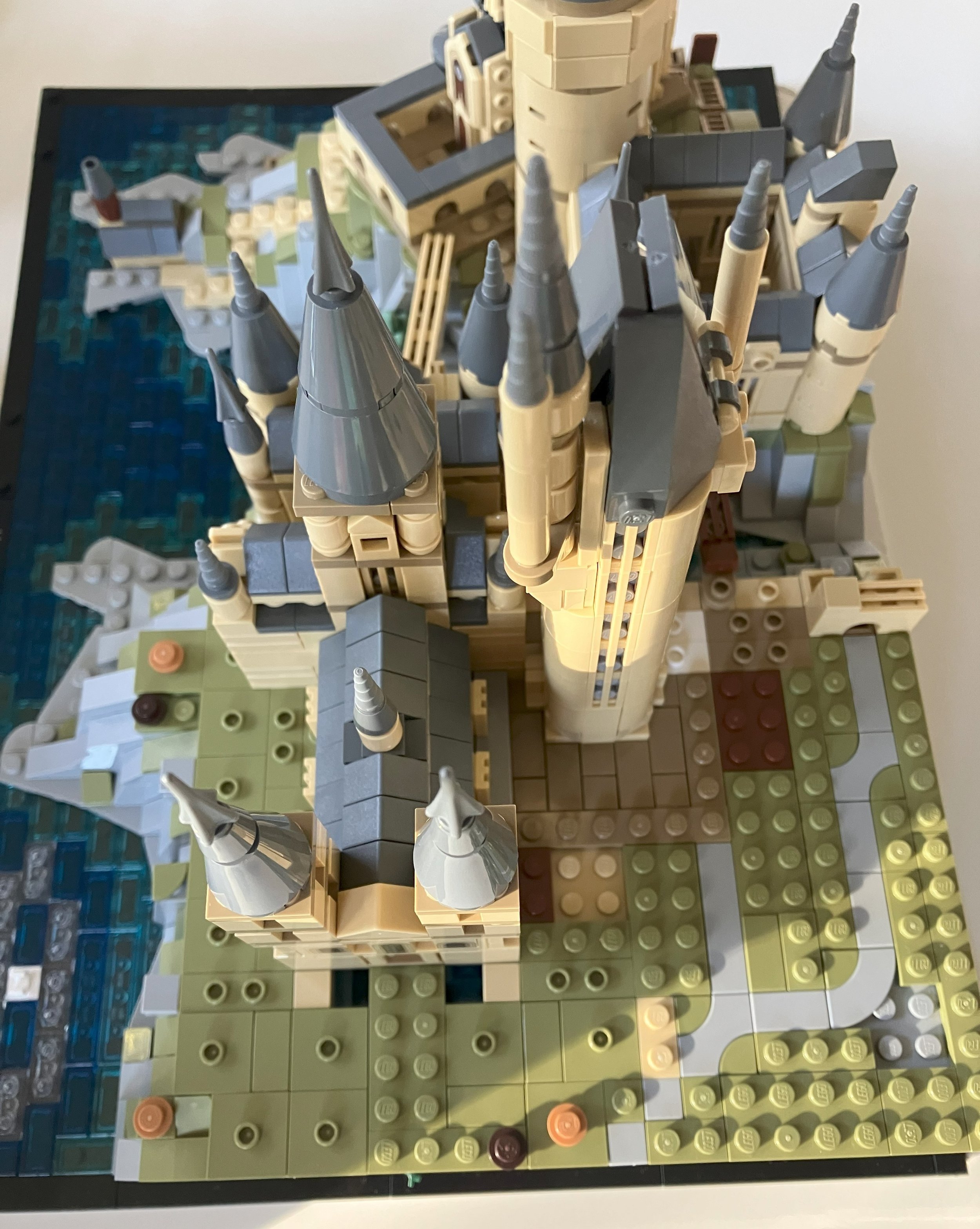 LEGO 76419 Hogwarts Castle and Grounds is a feature-packed compact model  inspired by LEGO Architecture - Jay's Brick Blog