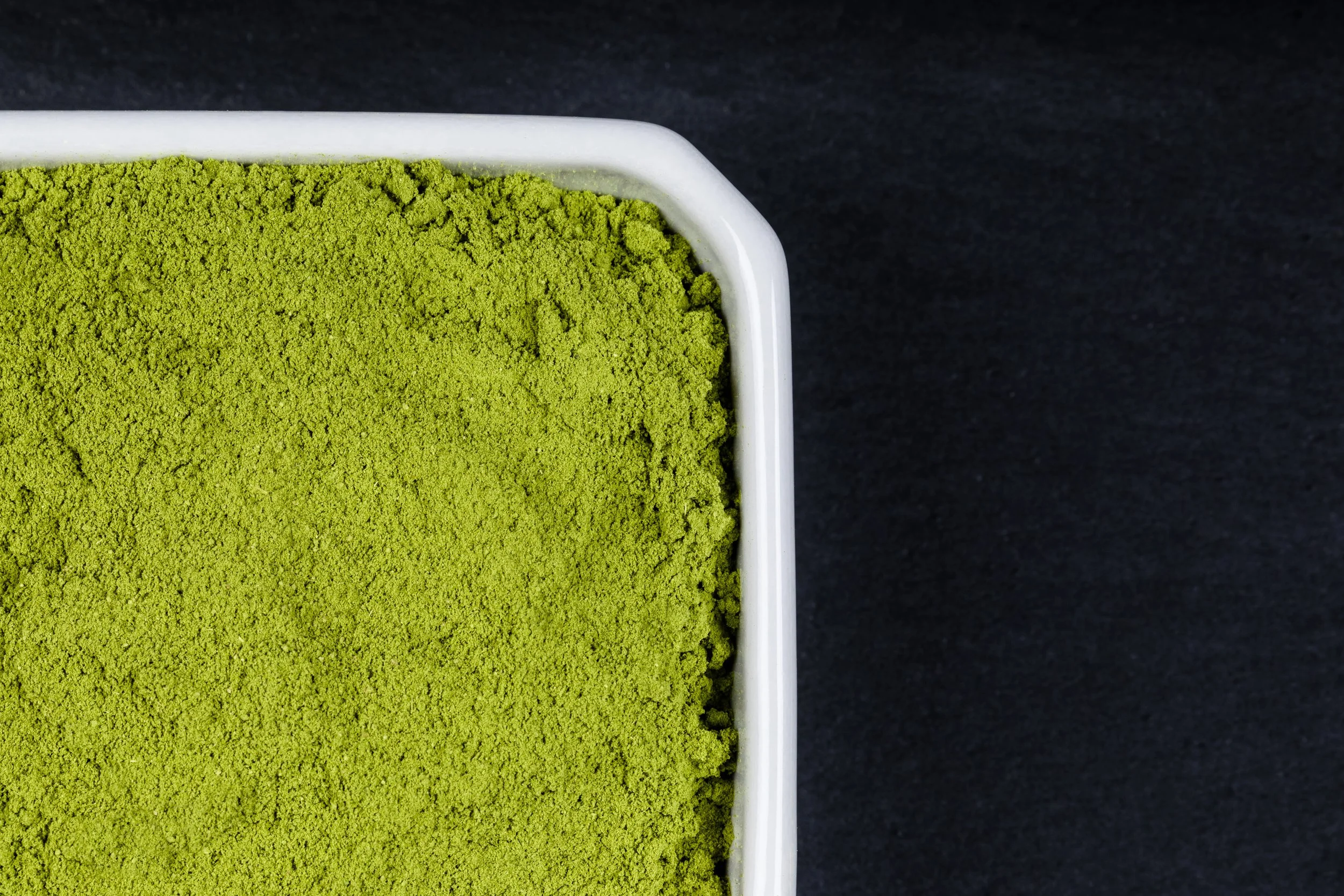 violet-seattle-moringa-powder-0118-Edit.jpg