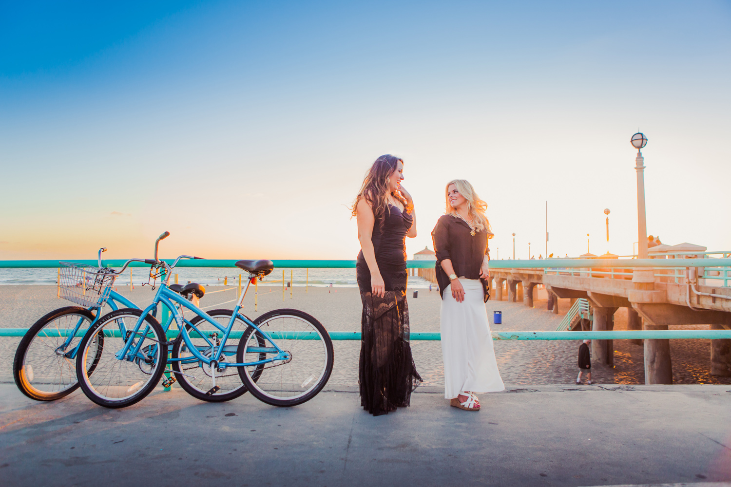 Lean Goddess Manhattan Beach | Stephen Grant Photography