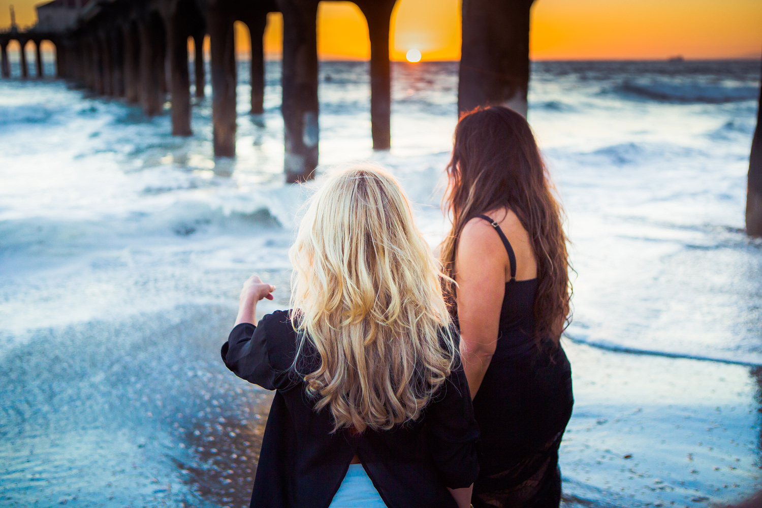 Lean Goddess Manhattan Beach | Stephen Grant Photography