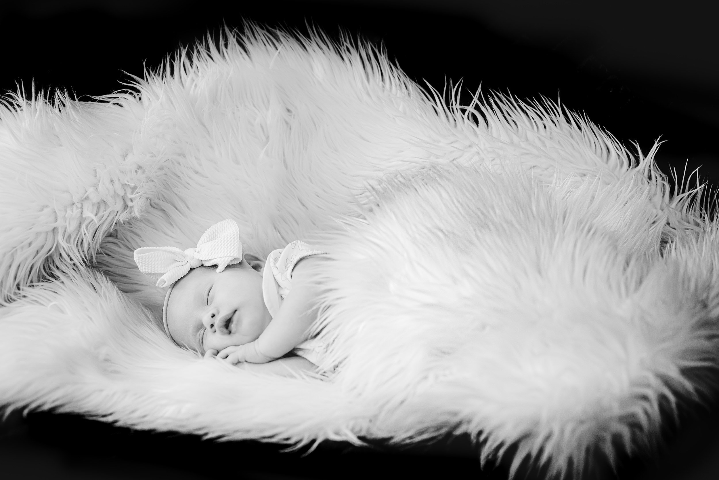 Beverly In-Home Newborn Session - Stephen Grant Photography