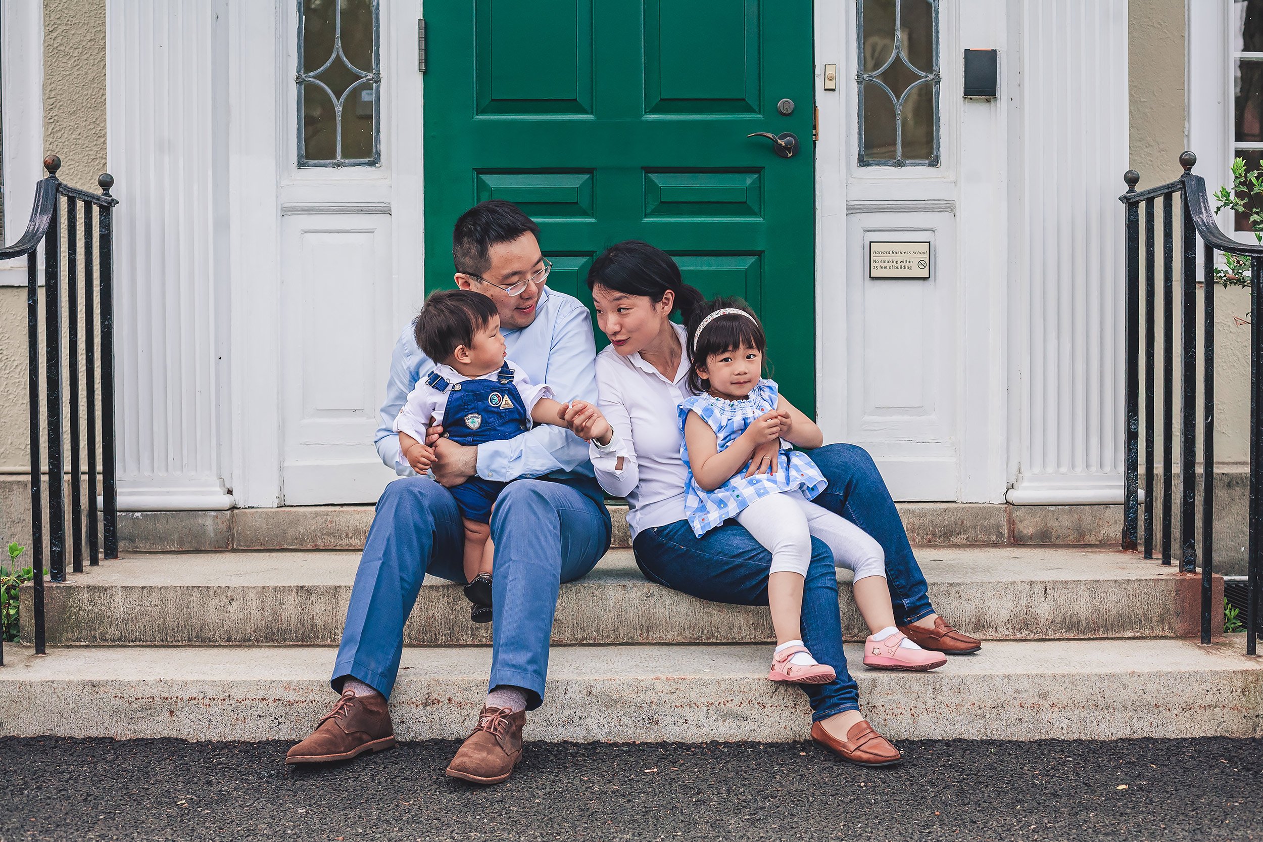 Harvard Campus Family Portraits | Stephen Grant Photography