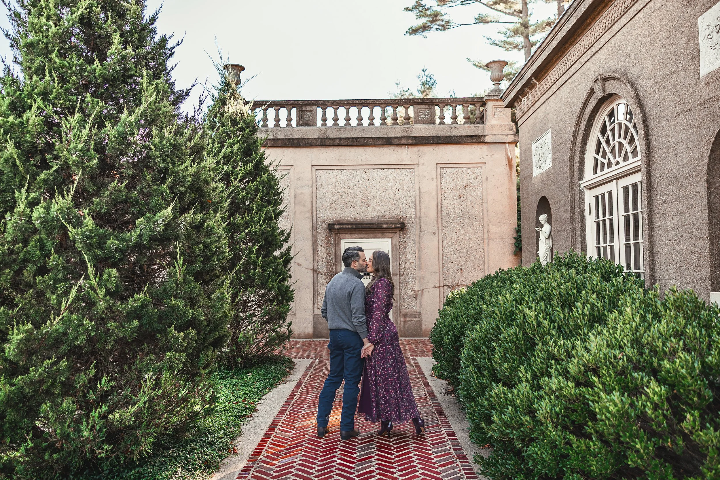 Engagement Pictures At Crane Estate | Stephen Grant Photography