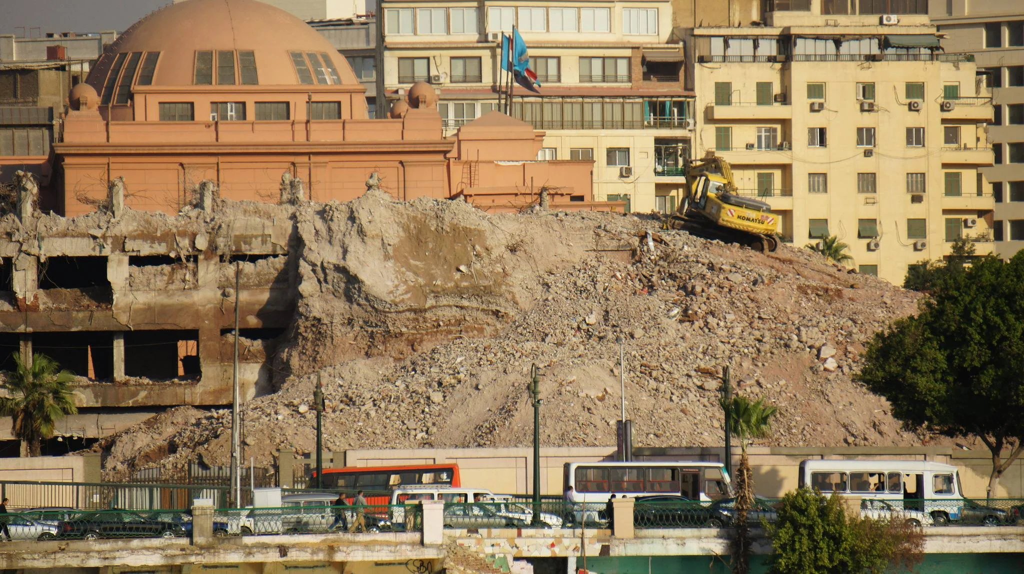 The building is now a pile of rubble, soon to be cleared away. Photo: Zeinab El-Gundy.