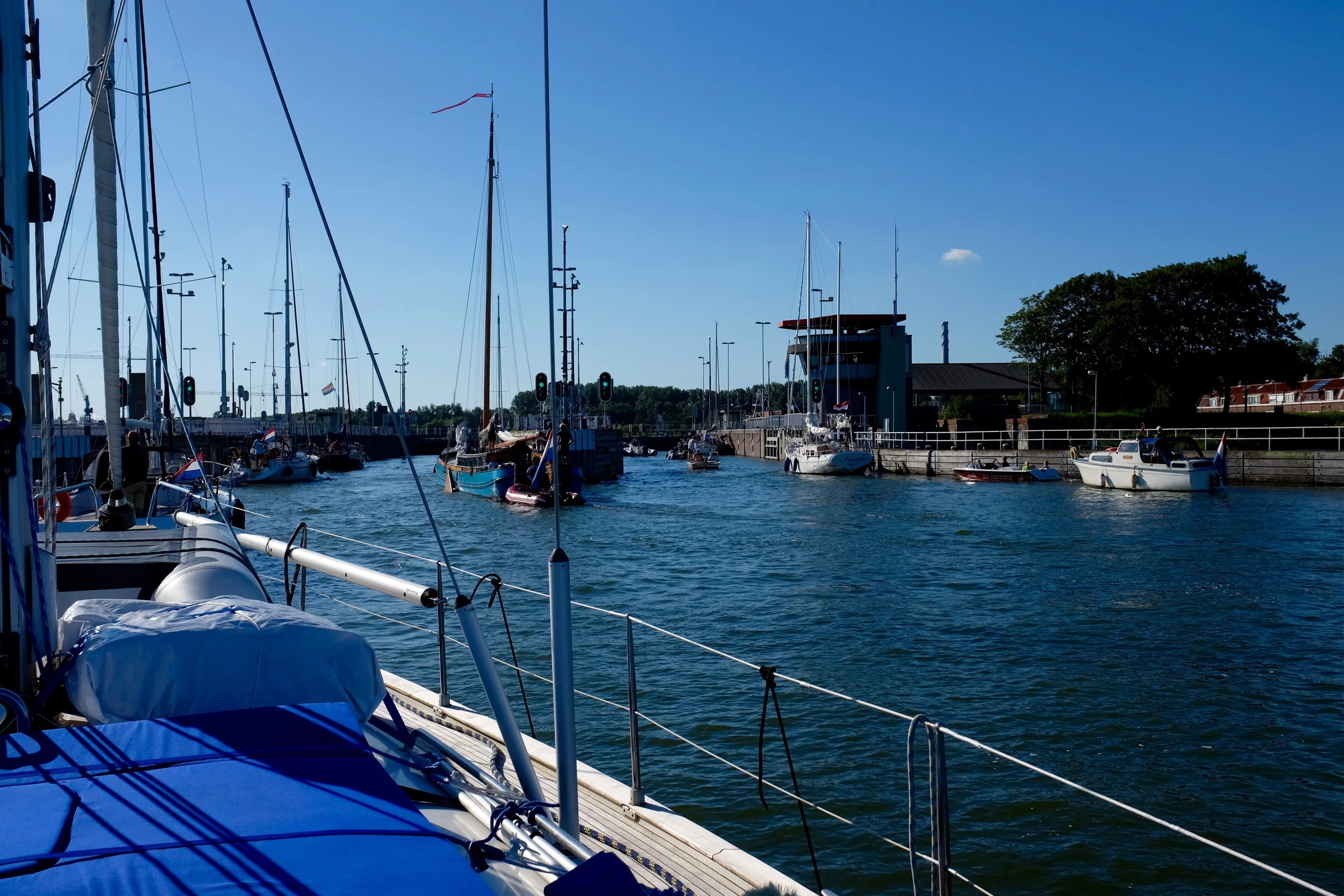 DSCF2058.jpg
