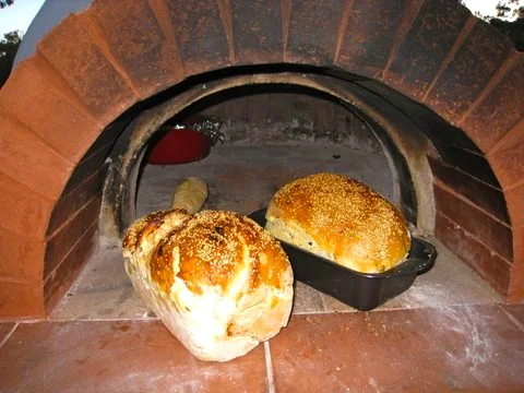 Mimosa Rocks Landscapes - Pizza ovens.. Wood fired ovens..  Baking bread recipes   - Byron Bay/ Newrybar / Broken Head / Lennox Head / Tintenbar / Bangalow / Federal / Alstonville /2478, 2481