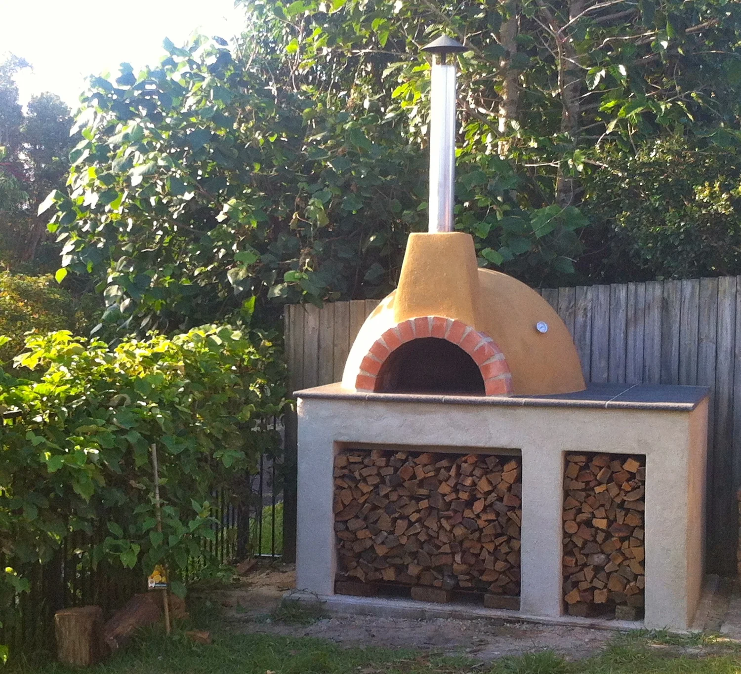 Mimosa Rocks Landscapes - Wood fired ovens & pizza ovens.. Handmade.... Pizza recipes - Byron Bay/ Newrybar /Lennox Head / Tintenbar / Bangalow / Federal / Alstonville /2478, 2481