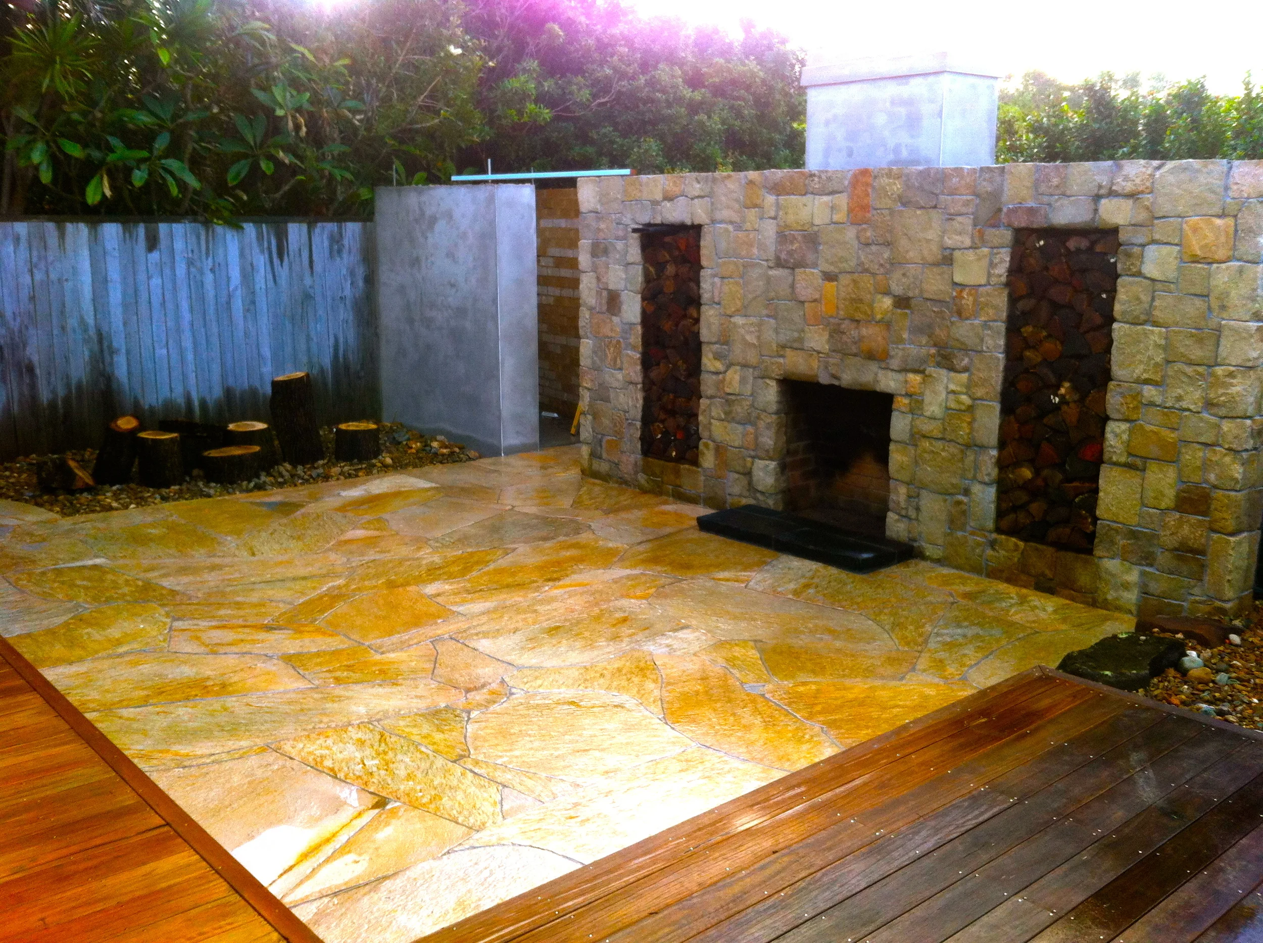 Mimosa Rocks Landscapes - Stone masonry flagging & stone cladding  - Byron Bay/ Newrybar /Lennox Head / Tintenbar / Bangalow / Federal / Alstonville /2478, 2481