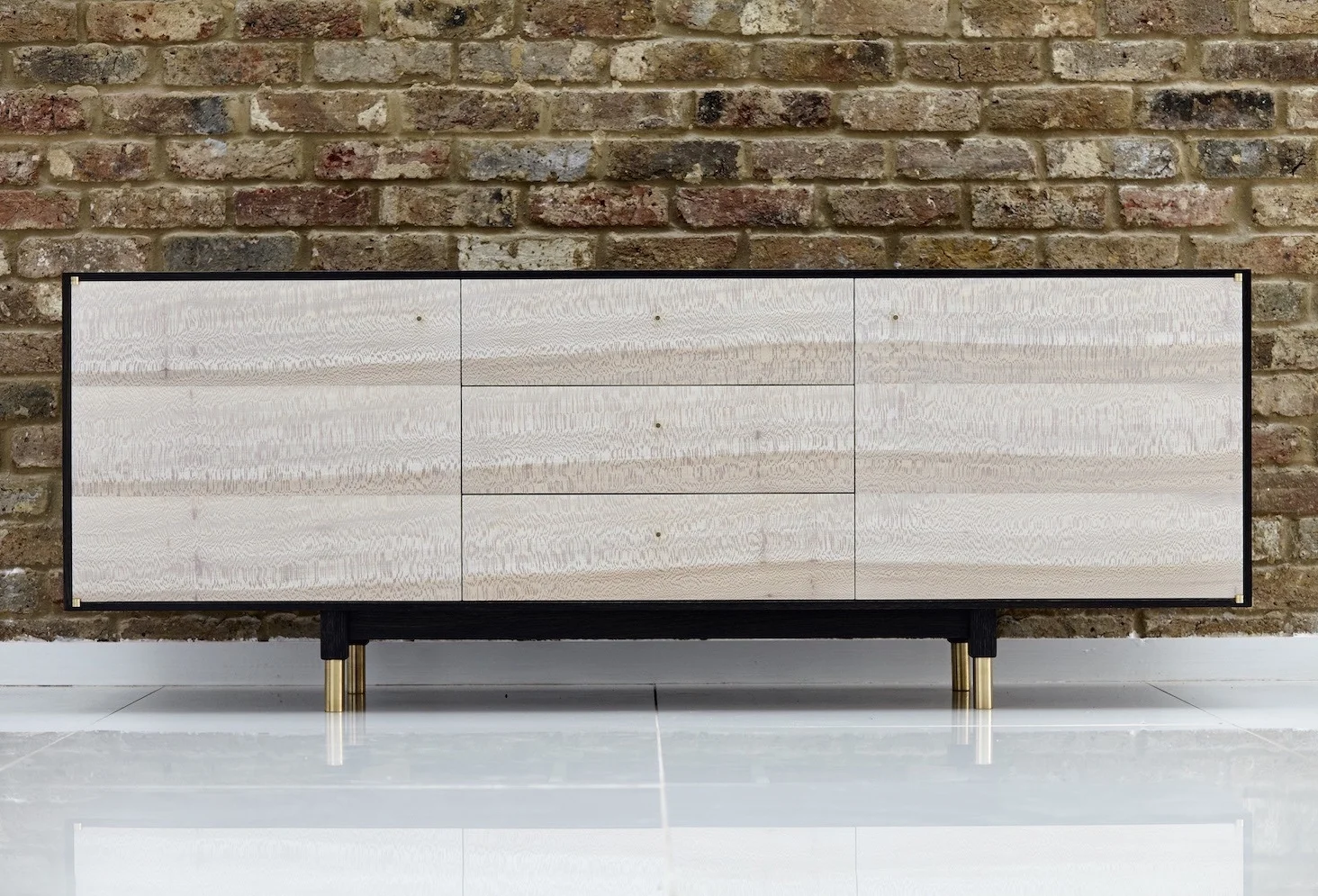Quartersawn London plane sideboard.jpg
