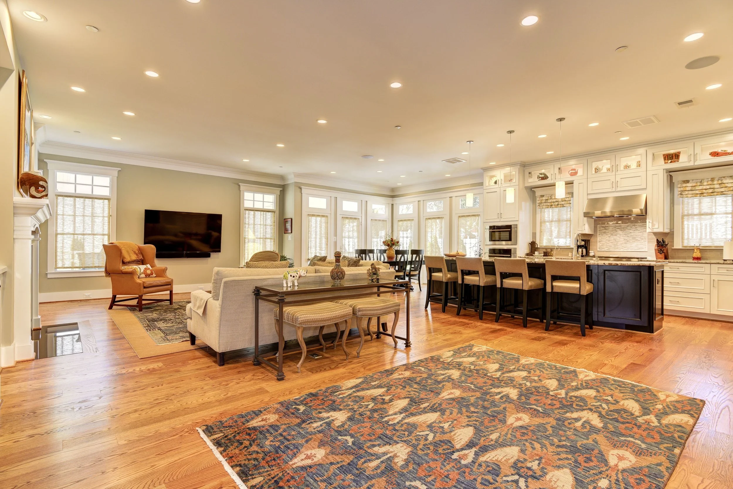 Designer: Danziger Design
