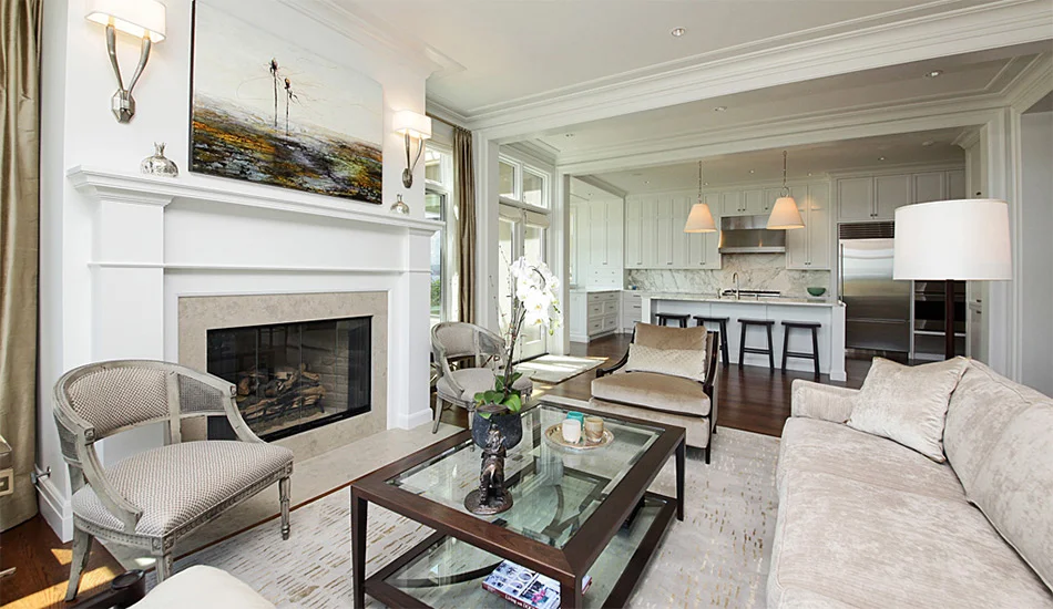 Designer: LeeAnn Baker Interiors