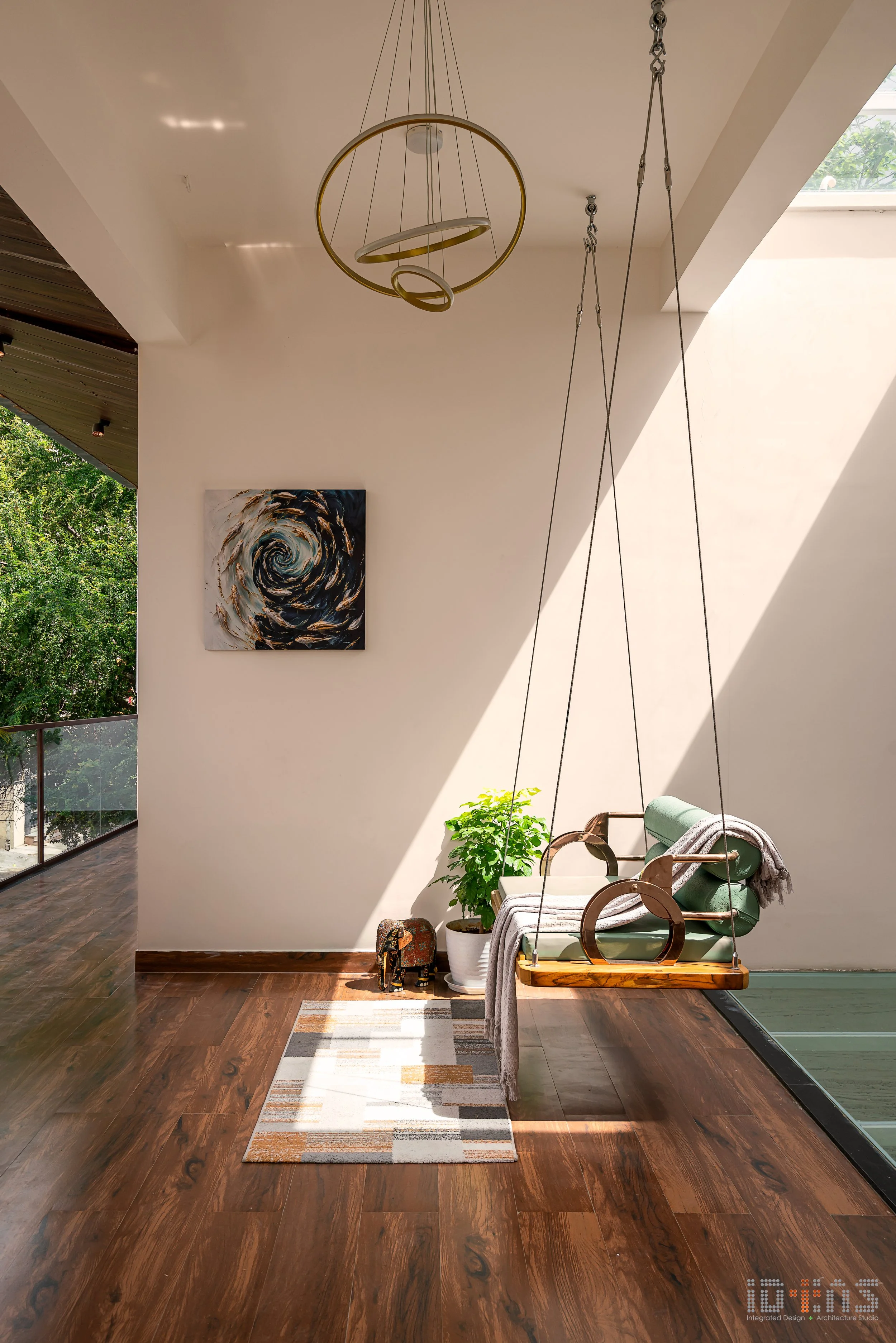 Swing seat in the passage