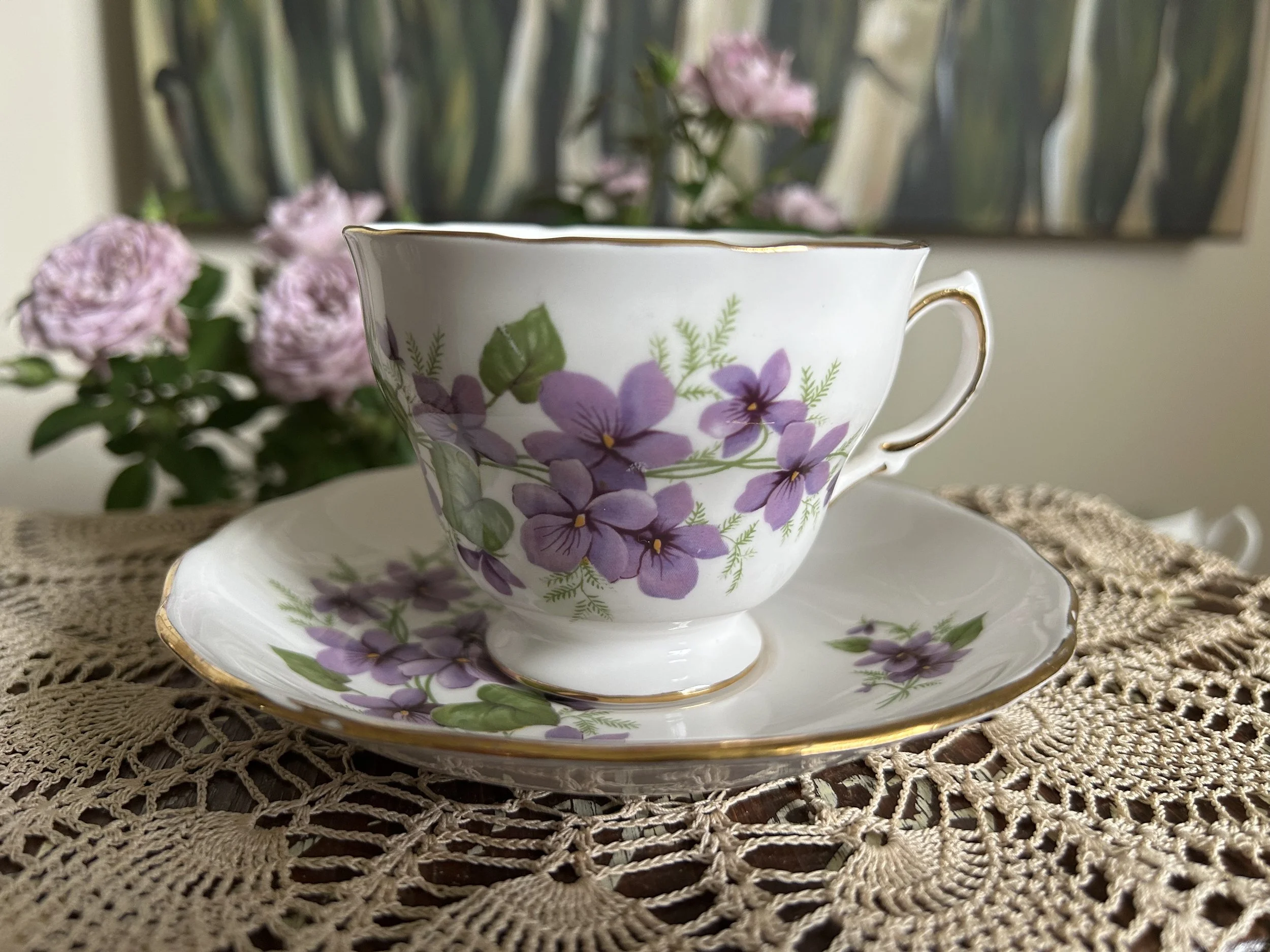Royal Vale: Violet  Tea Cup & Saucer