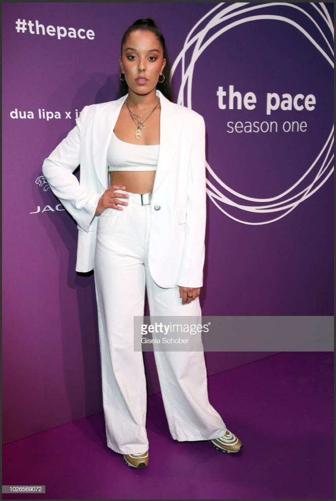 Screen Shot 2018-09-11 at 19.06.40.png