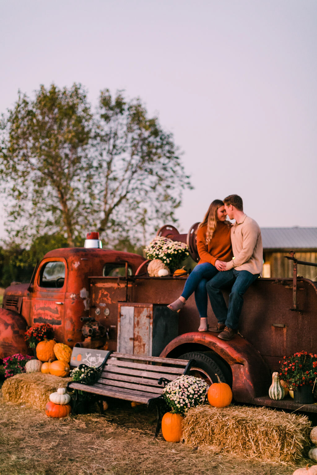 Tennessee+Pumpkin+Patch+Engagement+Photos (36 of 40).jpg