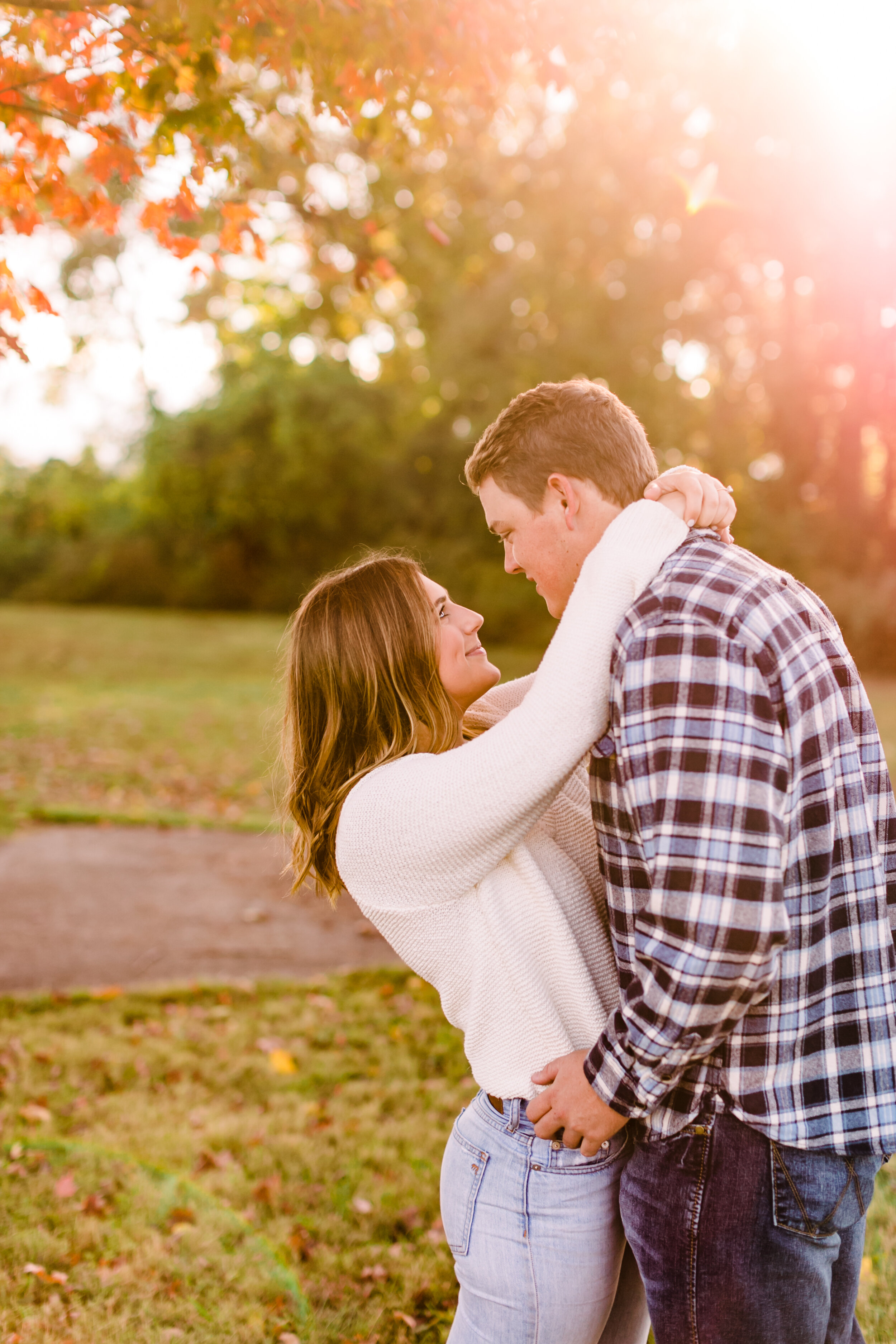 Tennessee+Fall+Engagement+Photos+Puppy (9 of 63).jpg