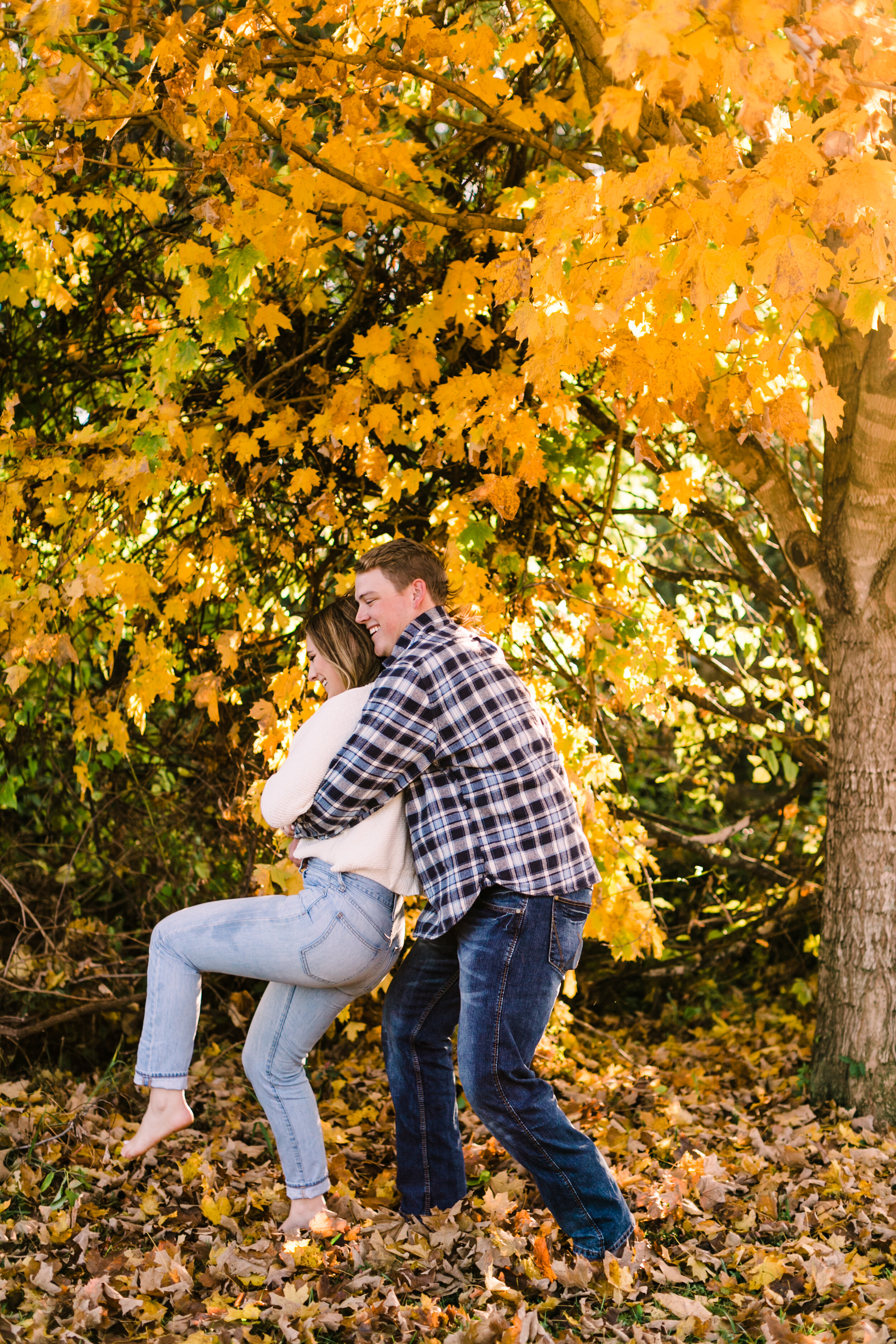 Tennessee+Fall+Engagement+Photos+Puppy (27 of 63).jpg