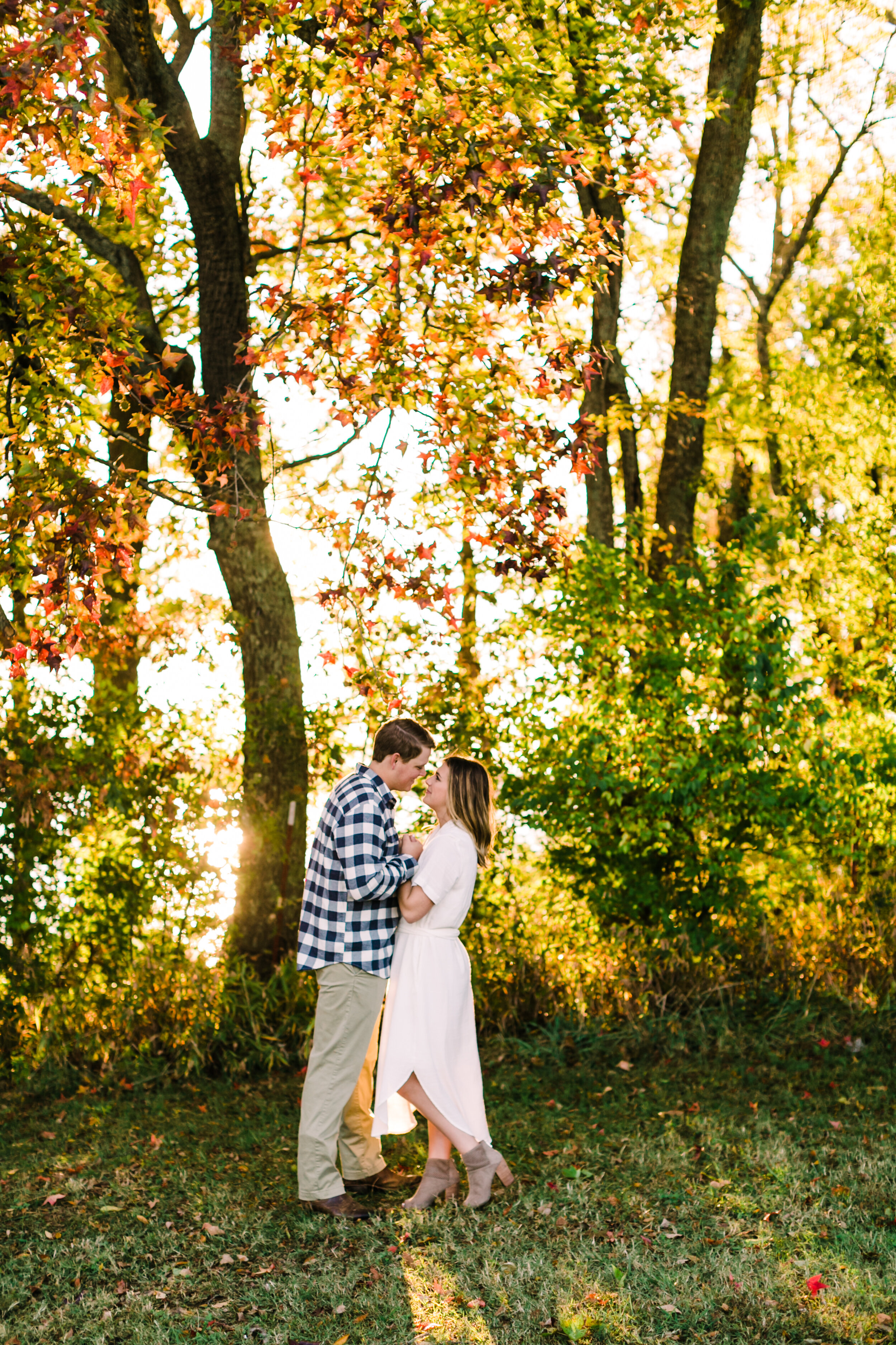 Tennessee+Fall+Engagement+Photos+Puppy (44 of 63).jpg