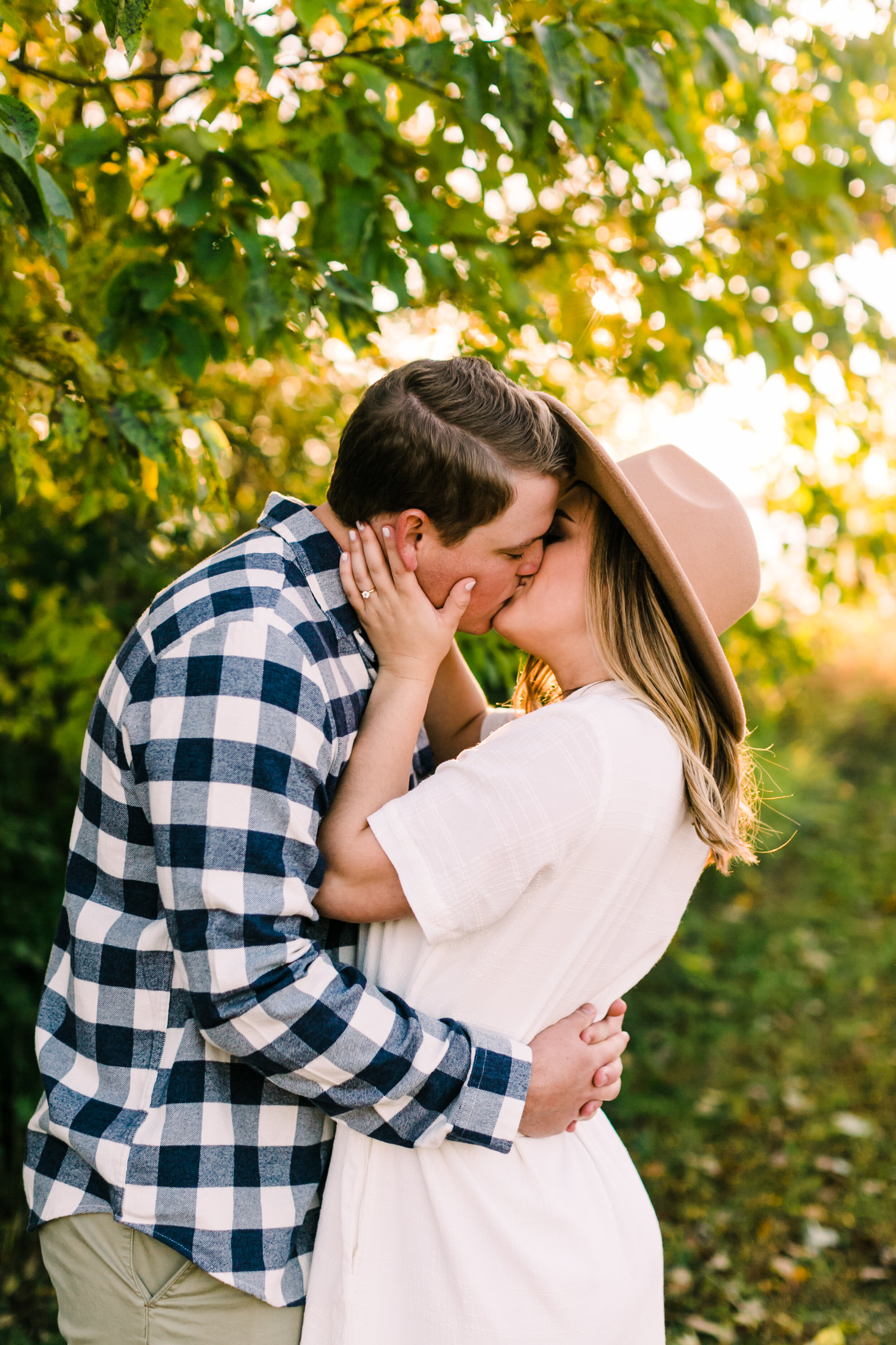 Tennessee+Fall+Engagement+Photos+Puppy (51 of 63).jpg