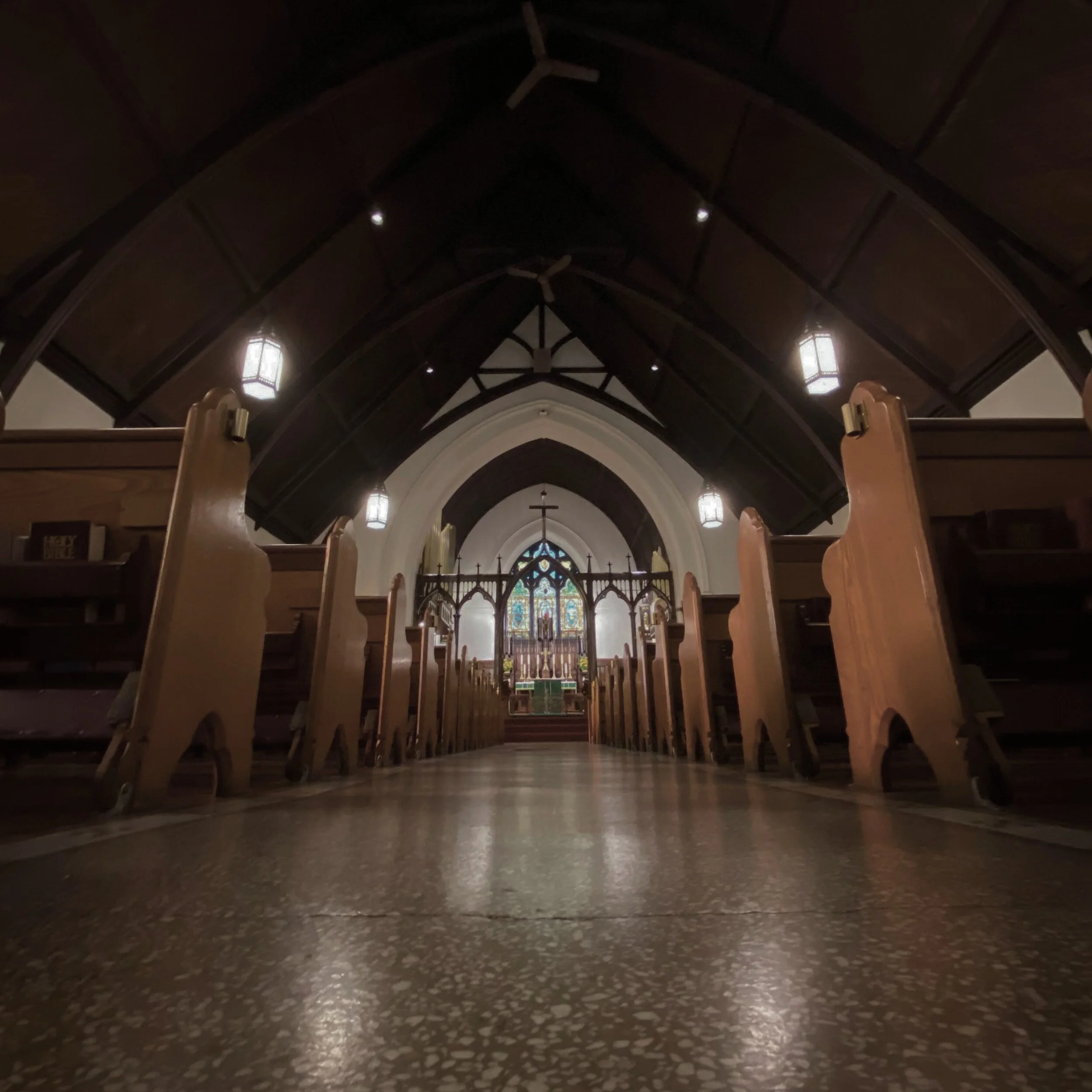 Contemplative Eucharist Begins