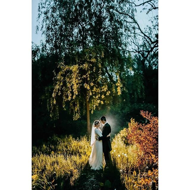 Image of the day: Mendel &amp; Devorah Leah

for geeks: 
shot at night with my dear Sony a7iii at iso 6400, 35mm 1.4 at 1/60sec (Sony magic)

Follow me on fb &bull; Eliau Piha &bull; #mazeltov #jewishwedding #weddingphotography #justmarried #signatur