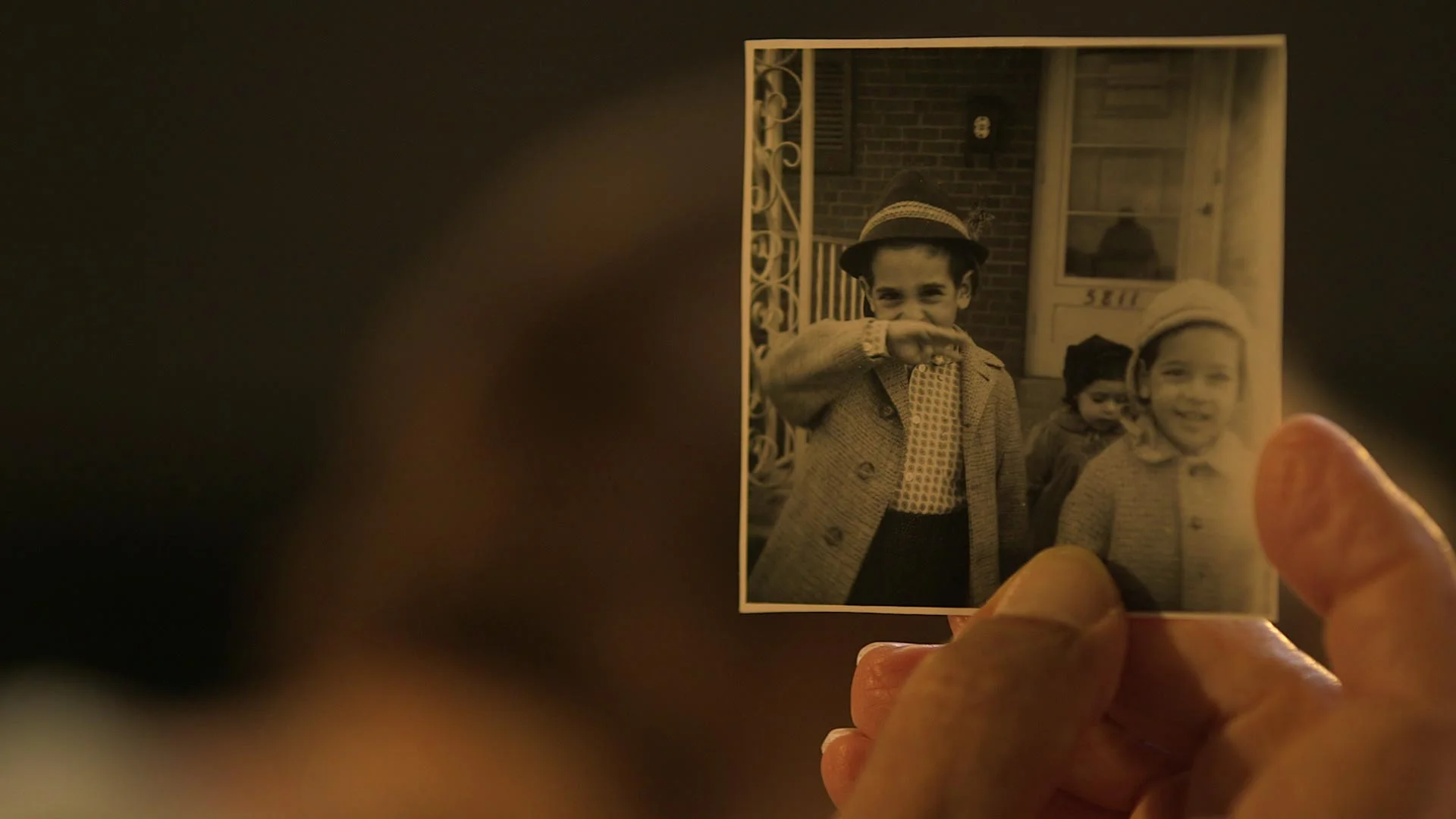 Papou-Doc-Still-4.jpg