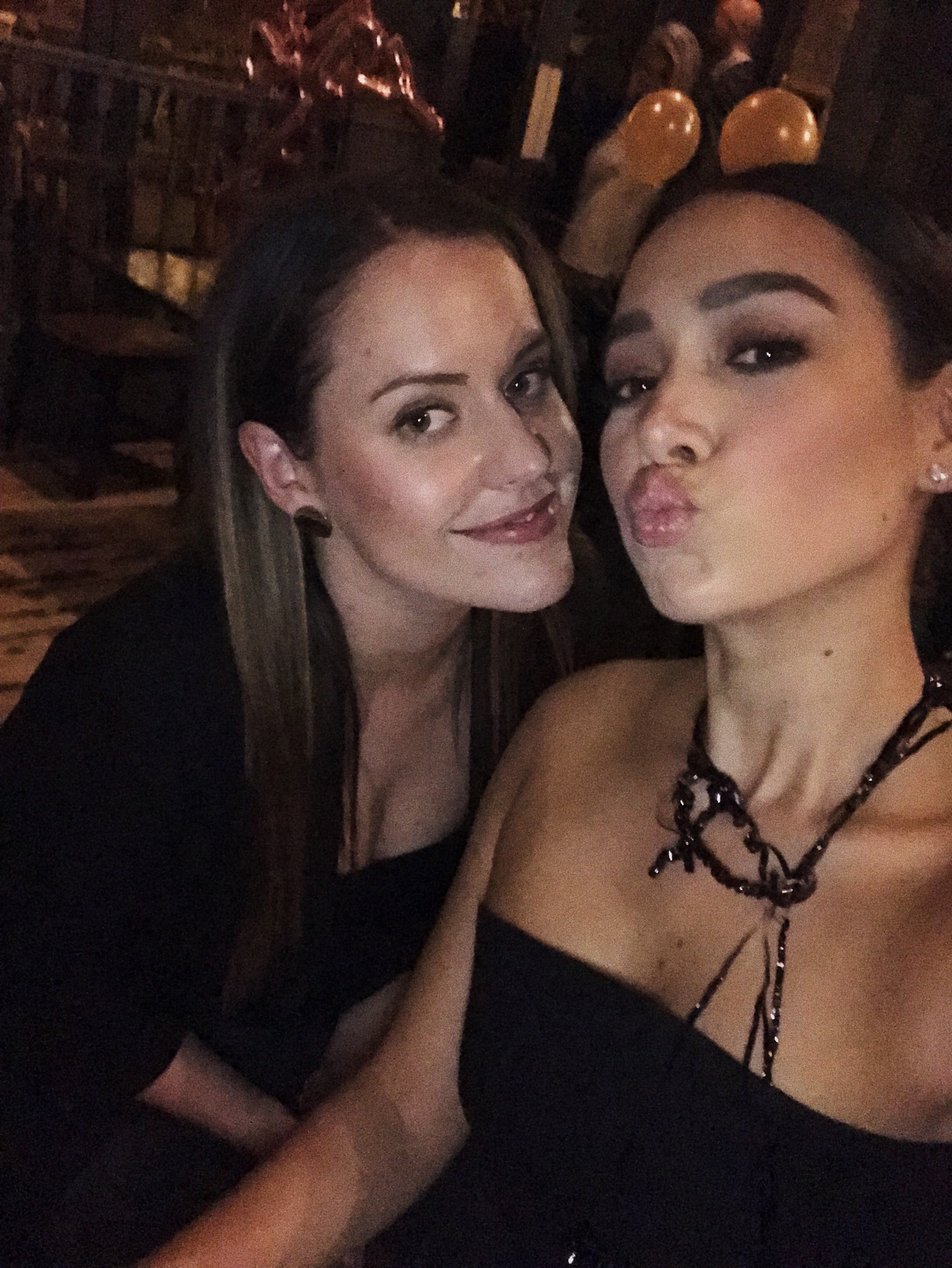 Alana & Noelle.