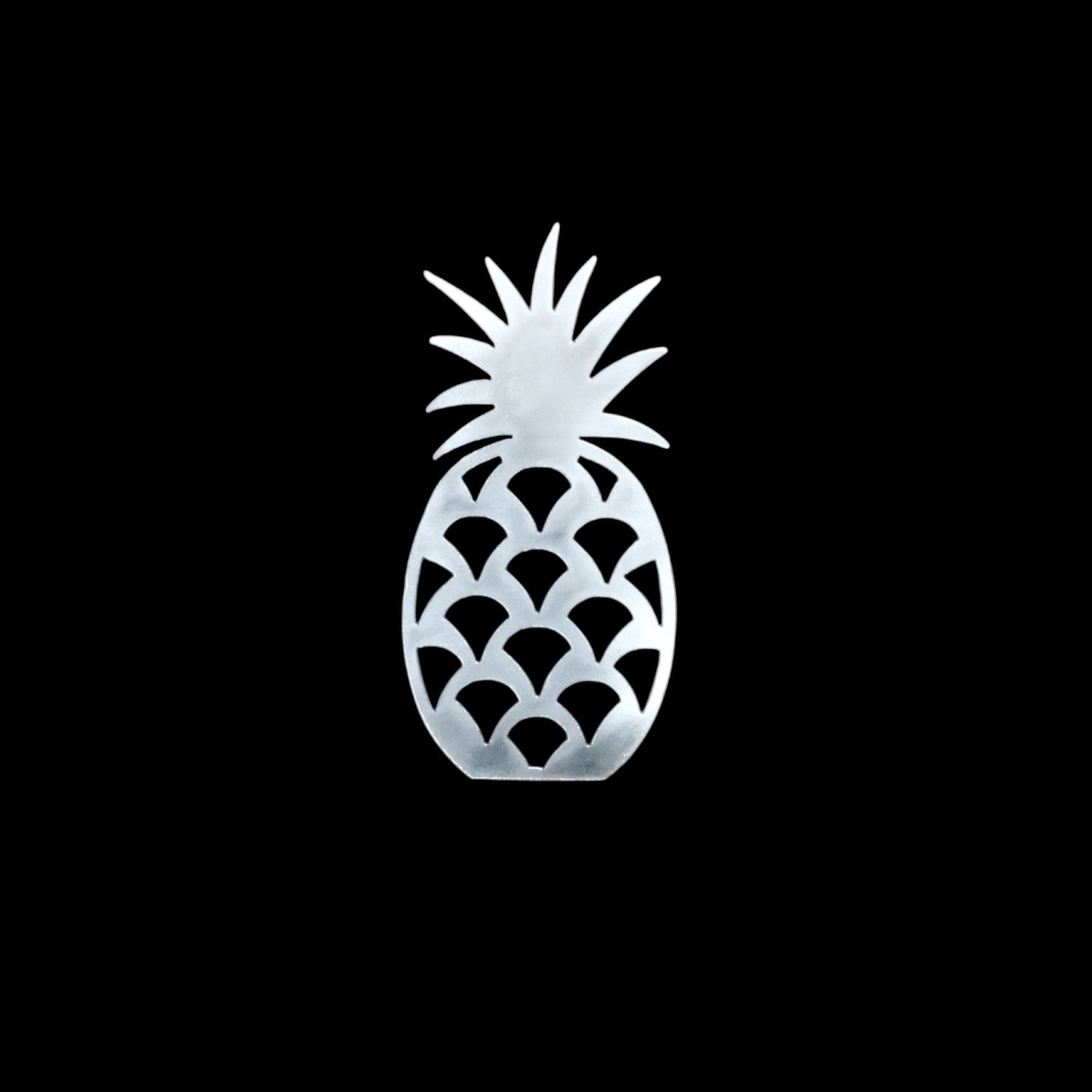 Pineapple metal cut out