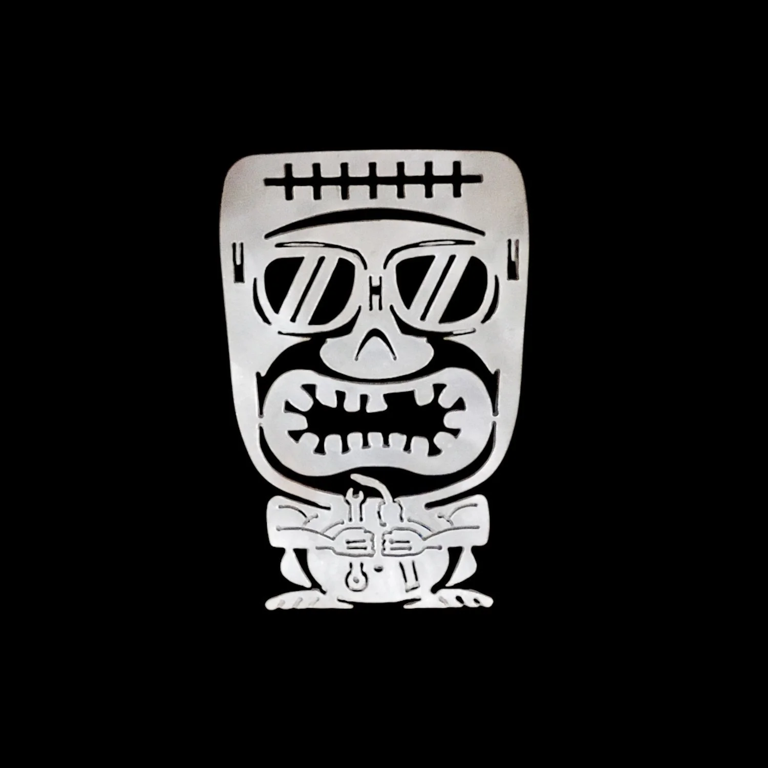 Tiki Welder Metal Cutout