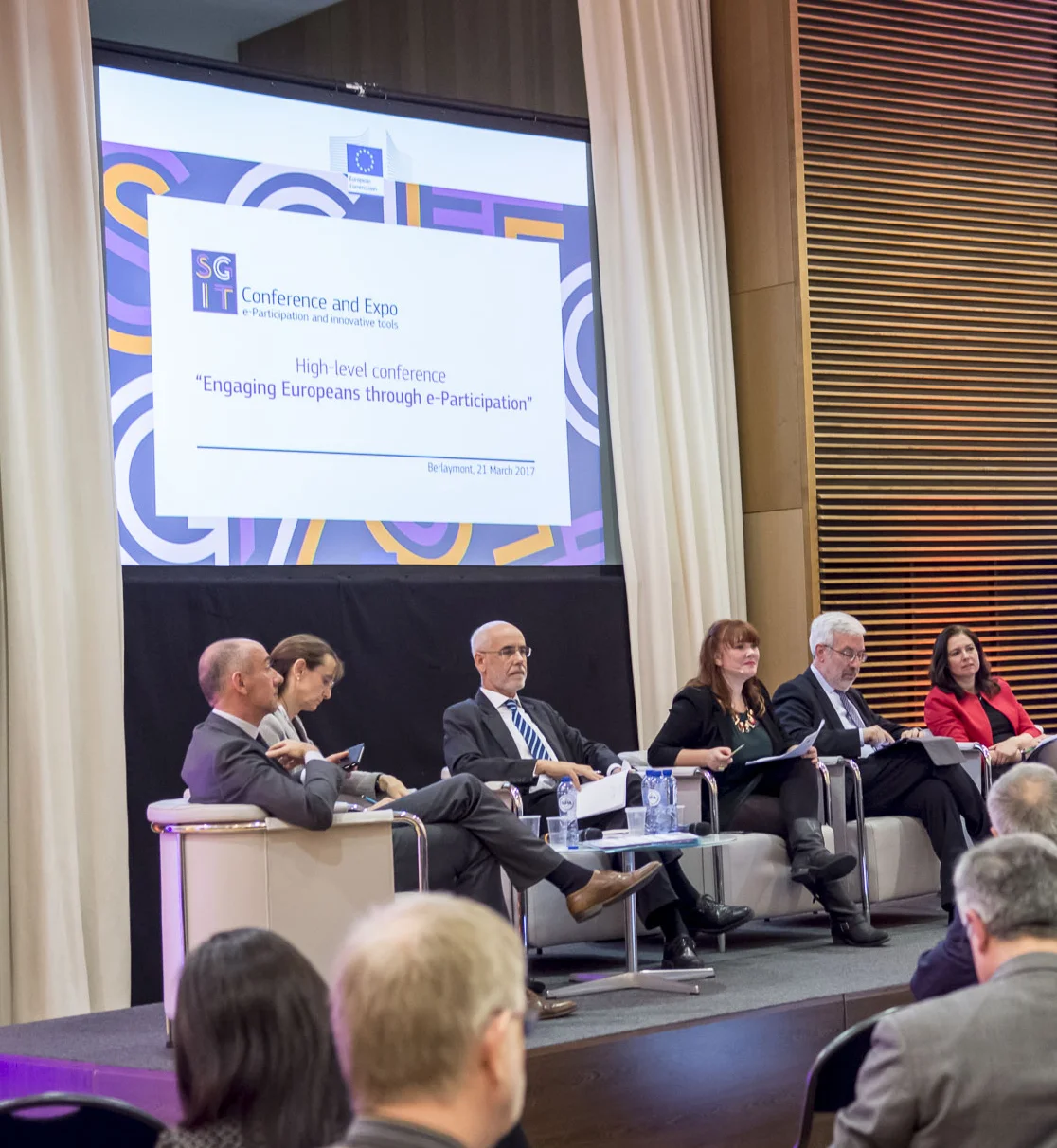 sg it conference.jpg