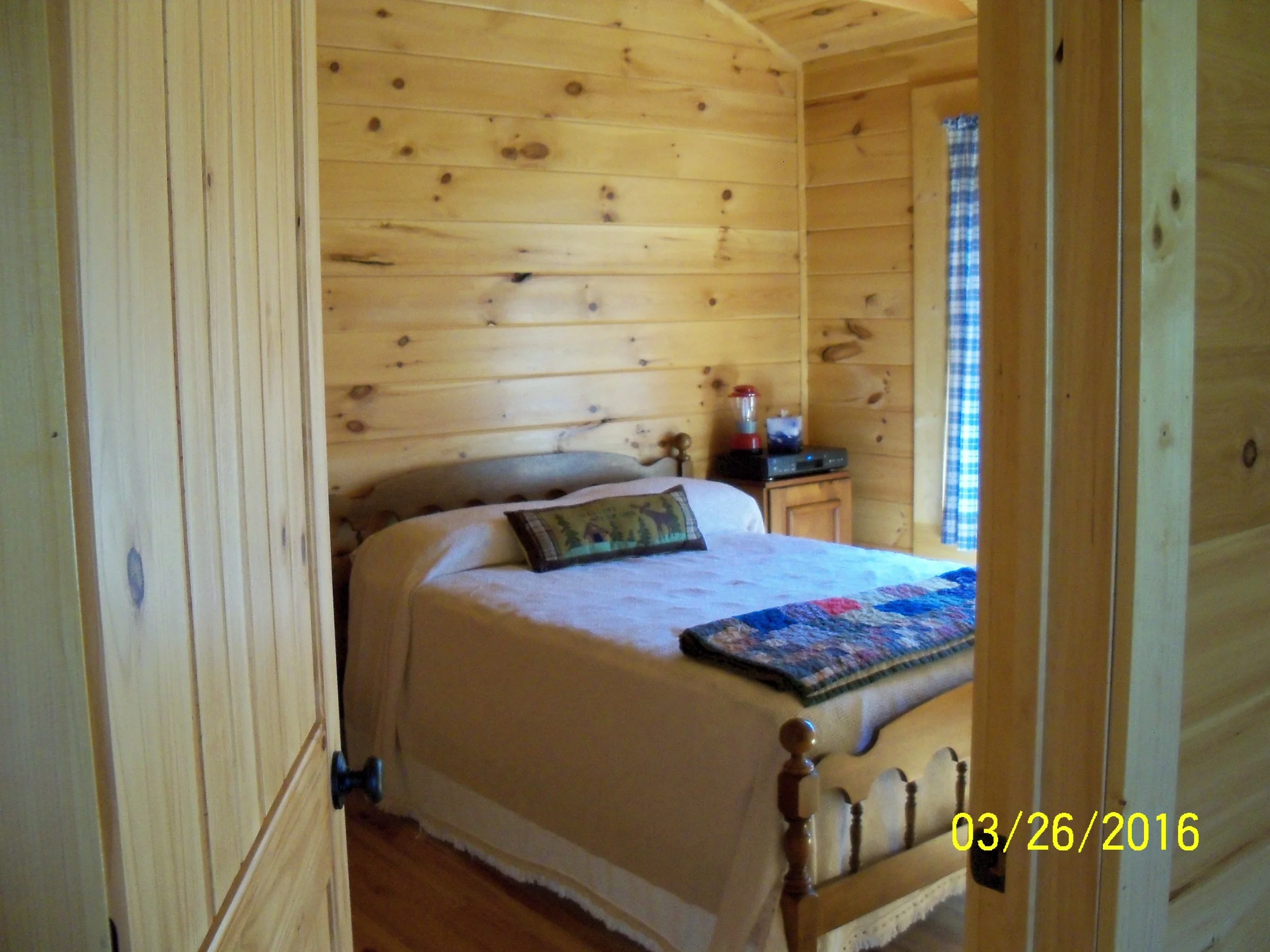 Guest Room 2.JPG