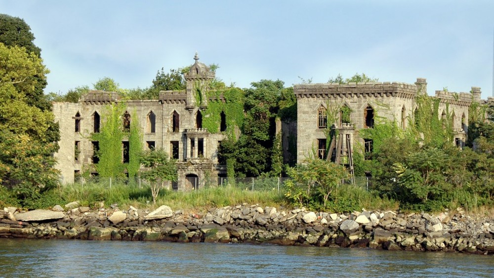 The-Smallpox-Hospital-on-Roosevelt-Island-1-1024x576.jpg