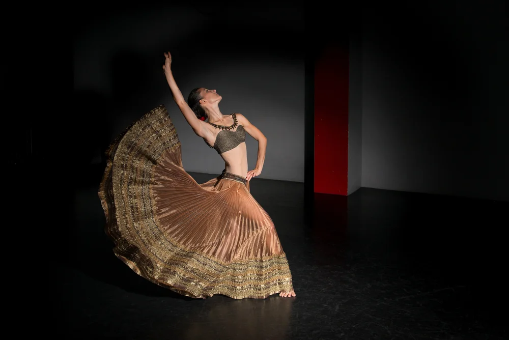 Serenata skirt throw.jpg