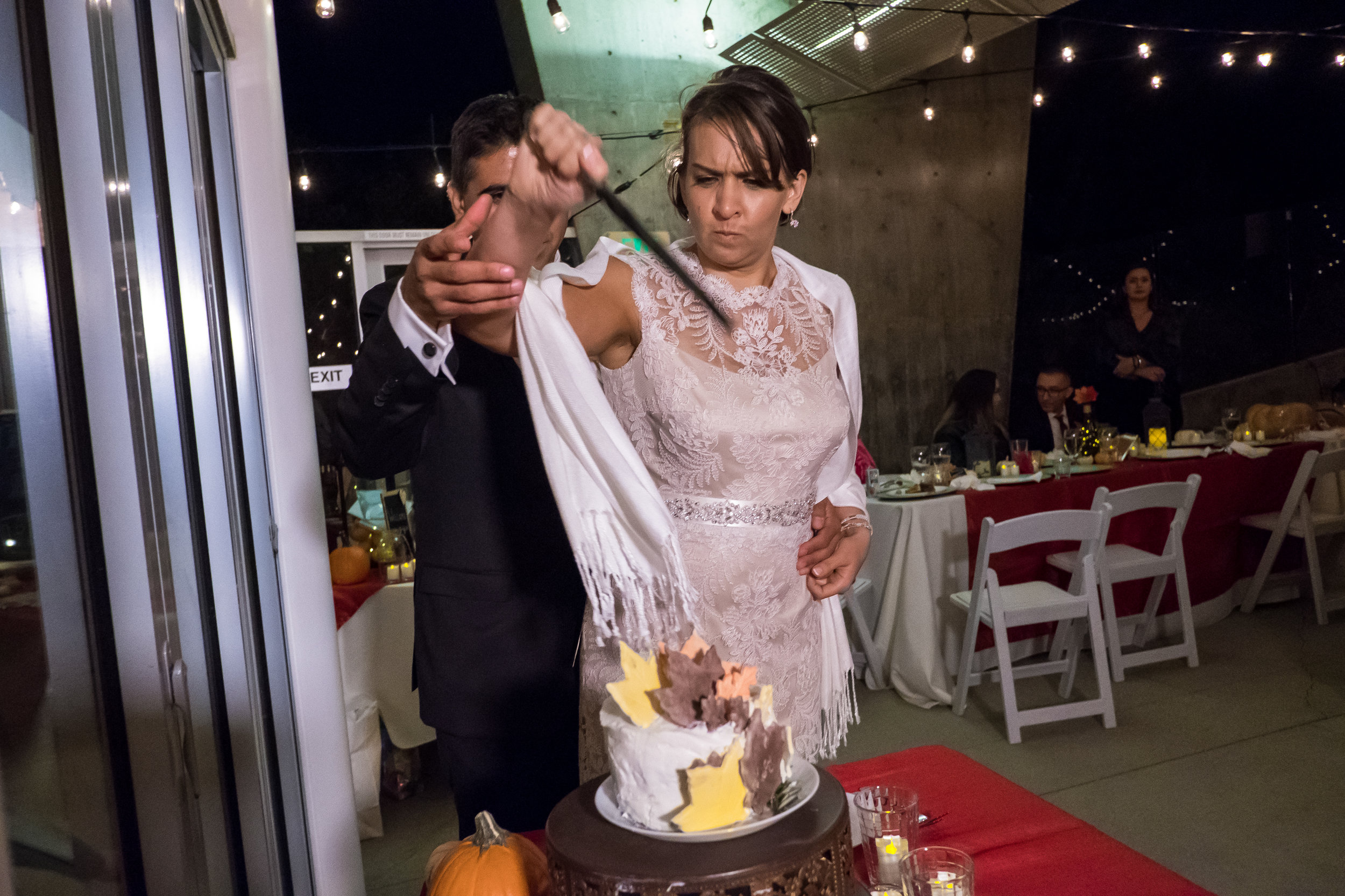 Wedding cake cutting photos in Baldwin Hills, California