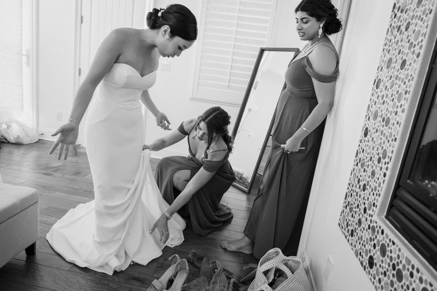 Wedding Getting Ready Photos | Documentary Wedding Photography | Annie Bang