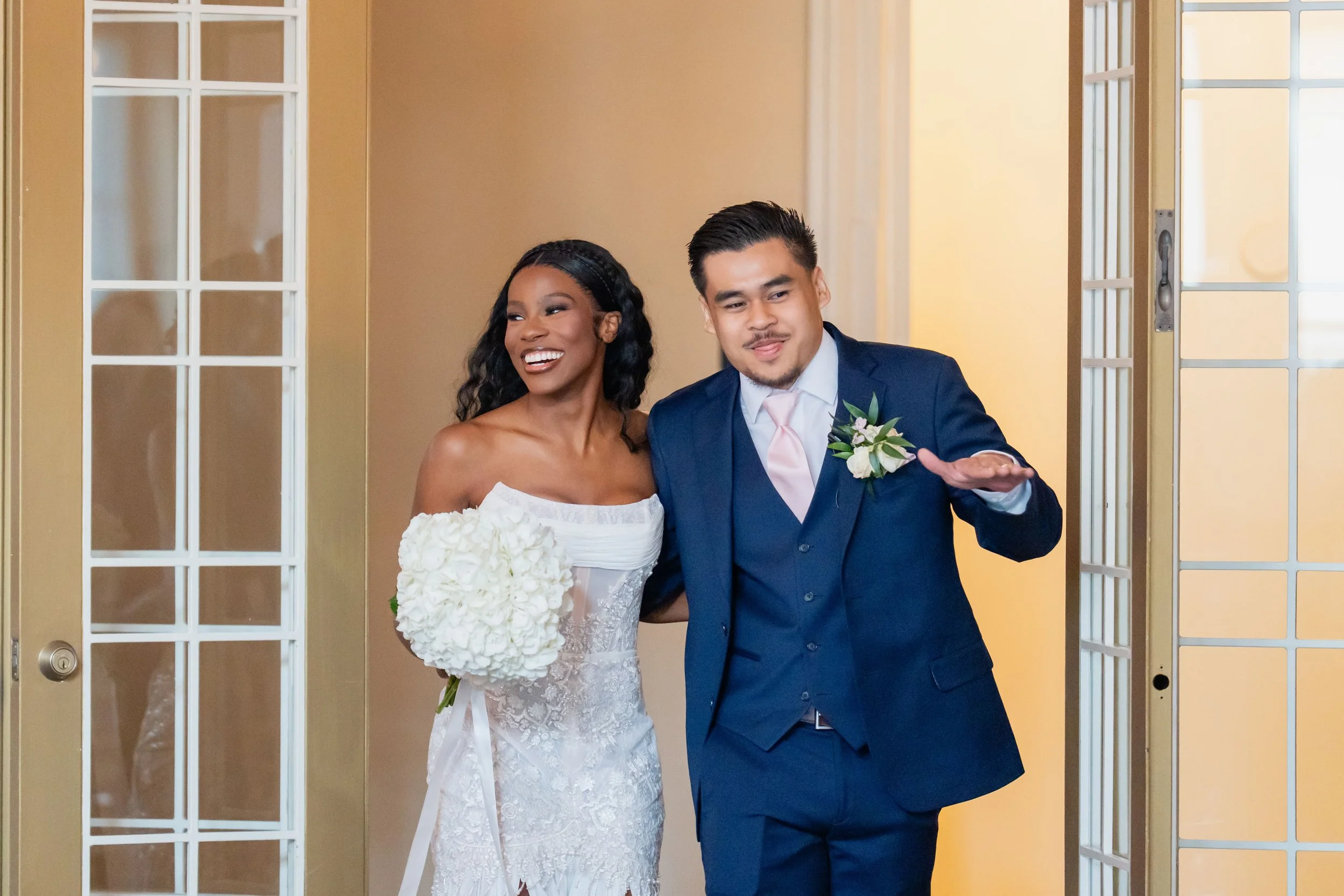 The Alexandria Ballrooms - Los Angeles Wedding Photos