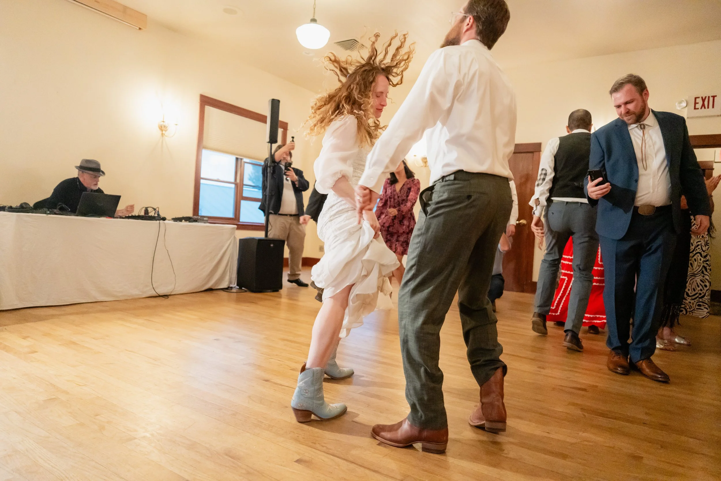 Chico Hot Springs Elopement in Pray, Montana