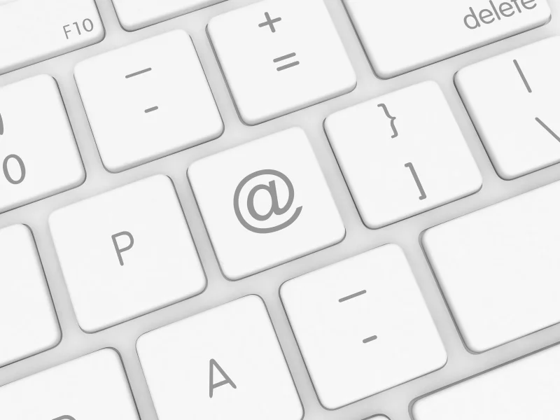 Email icon 67788435_Small.jpg