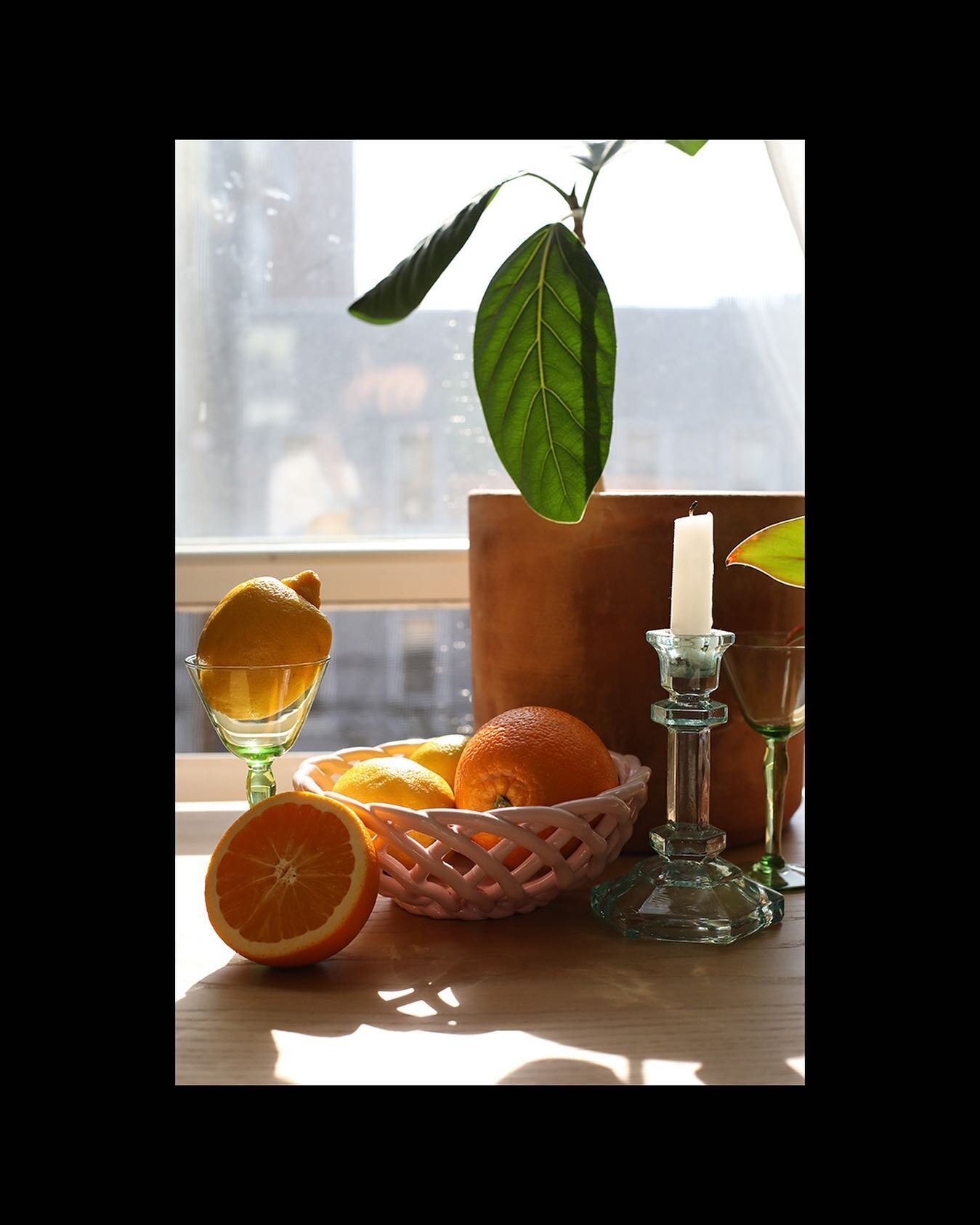 Monday morning still life from a weekend evening sunset &hearts;️🍊🍋🕯️🍸🌱🌅
