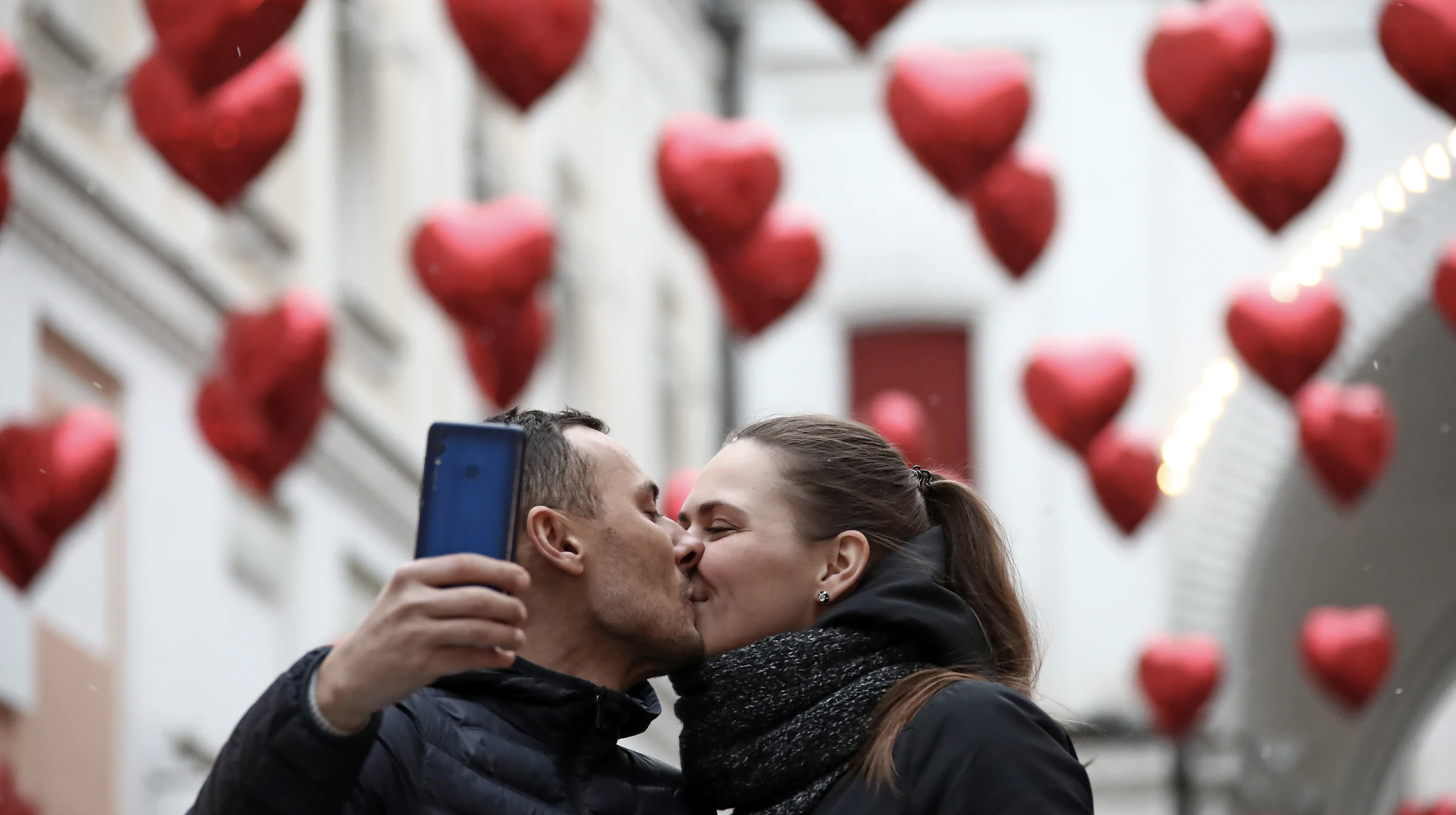 Your Valentine's Day 2020 Horoscope Will Help You Plan Your Valentine's Night