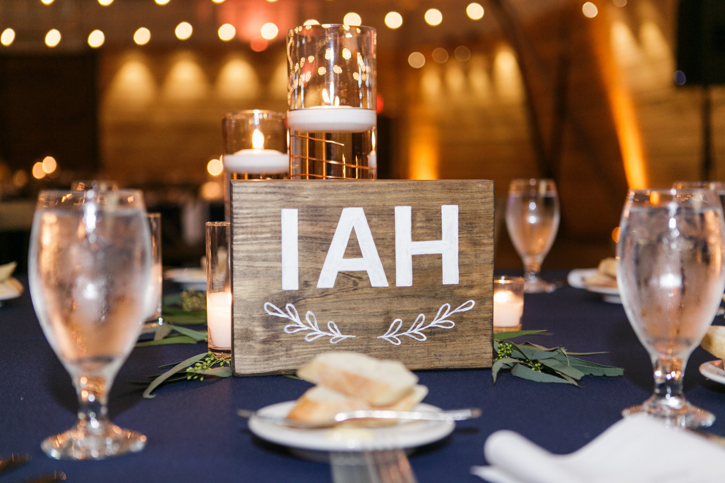 travel themed wedding reception table.jpg