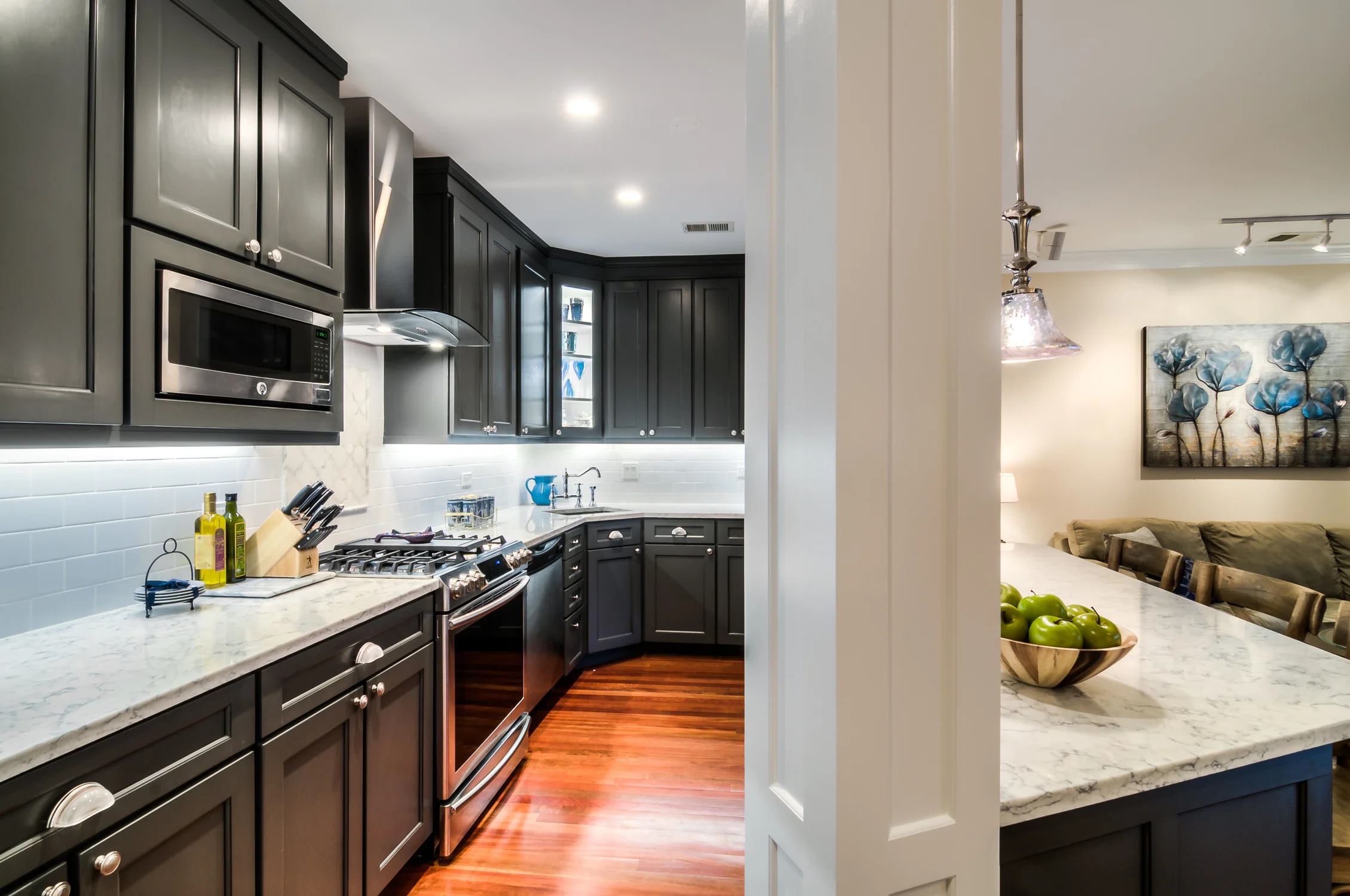 1717 W Bryn Mawr-14.jpg