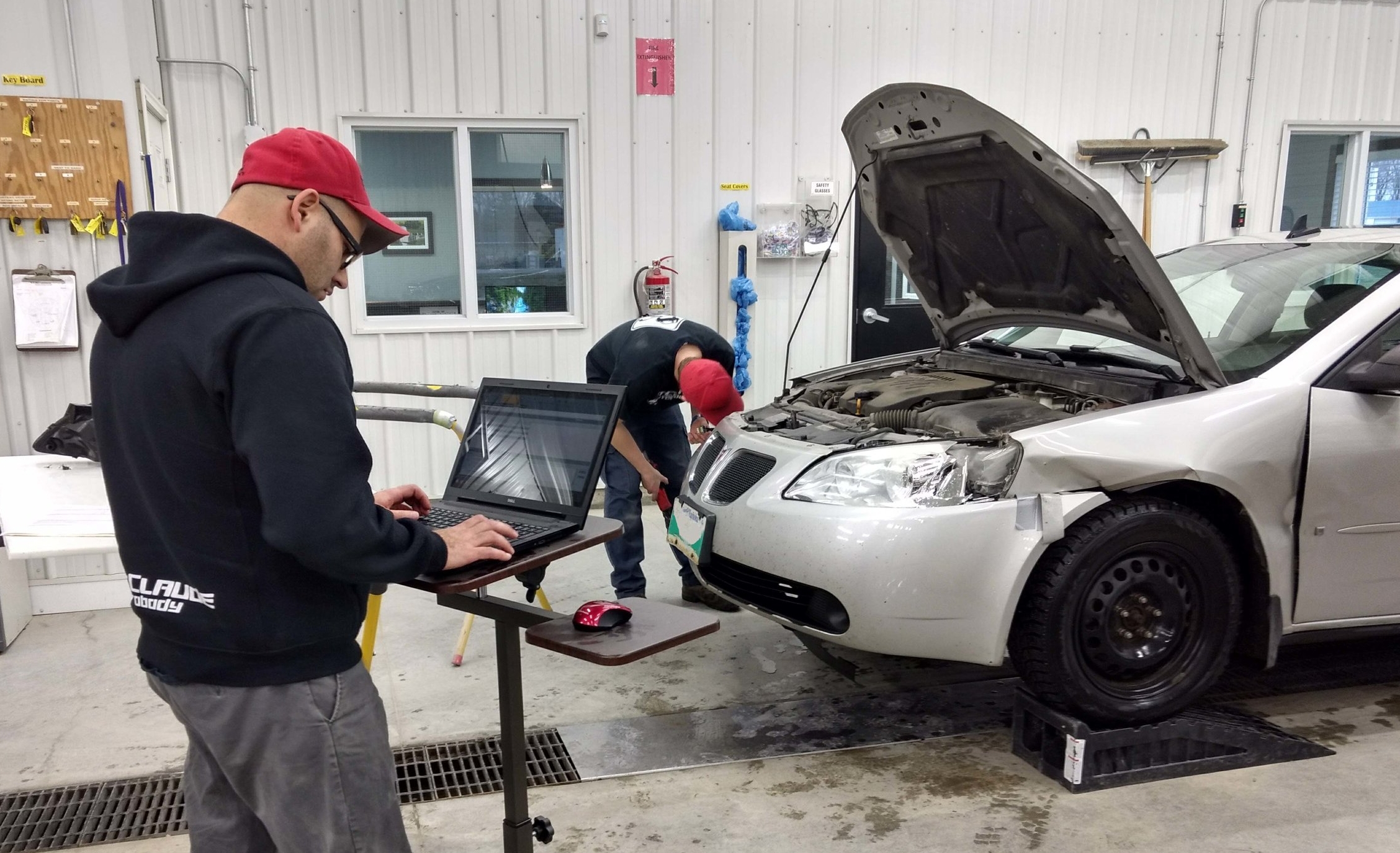 When St.Claude Autobody designed and built their brand new shop in 2014, a dedicated estimating bay was an essential part of their future plans.