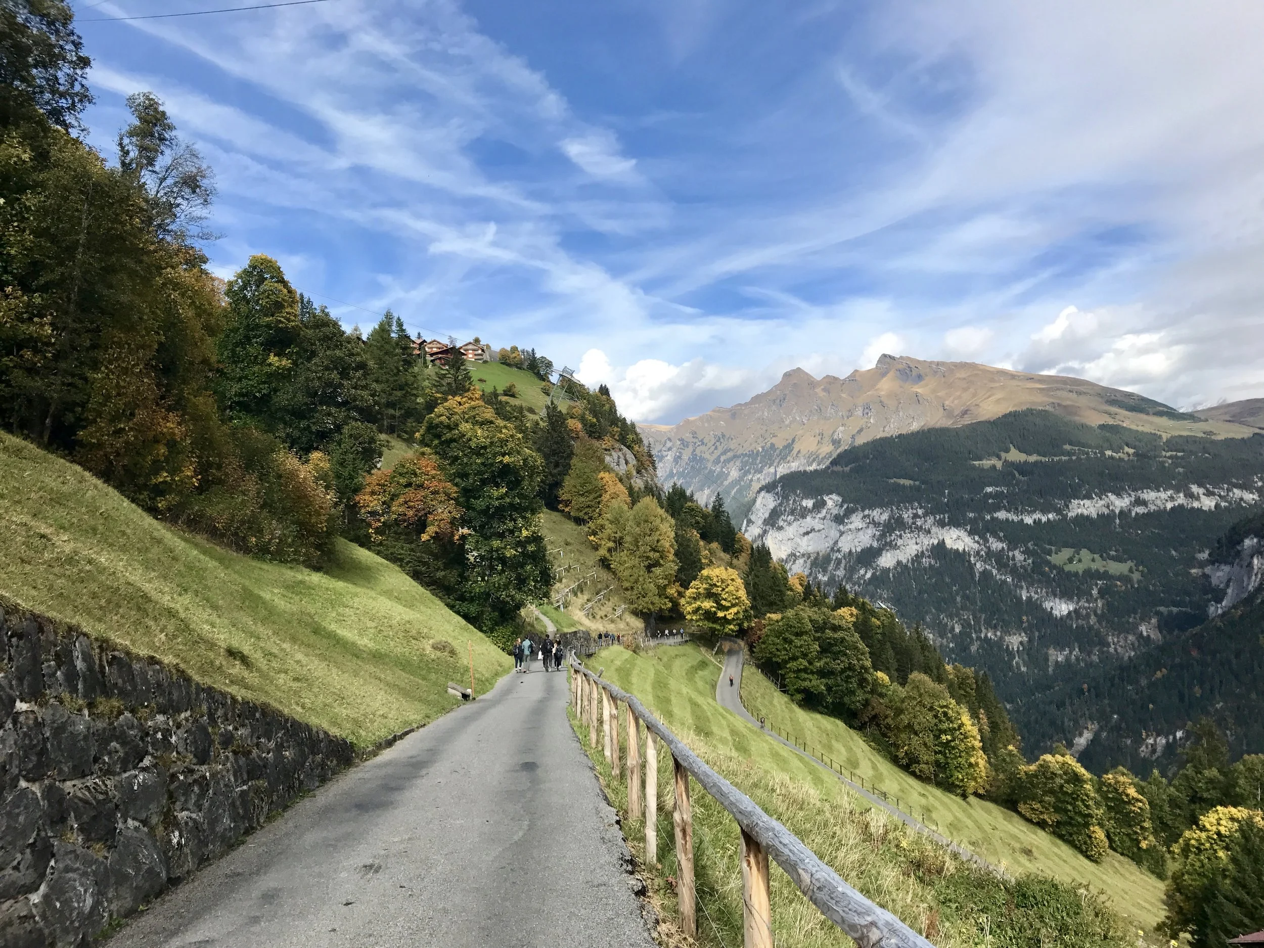 path from Mürren to Gimmelwald 