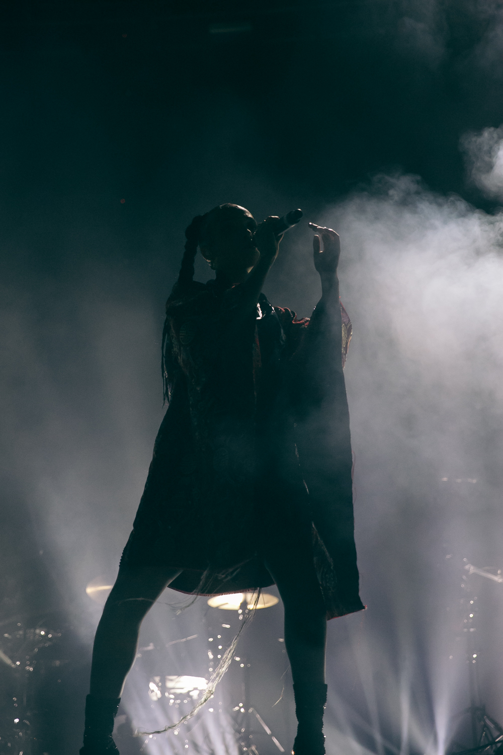 FKA TWIGS PERFORMS AT THE 2015 FYF FESTIVAL IN LOS ANGELES. / PHOTO © KAYLA REEFER, SUSPEND MAGAZINE