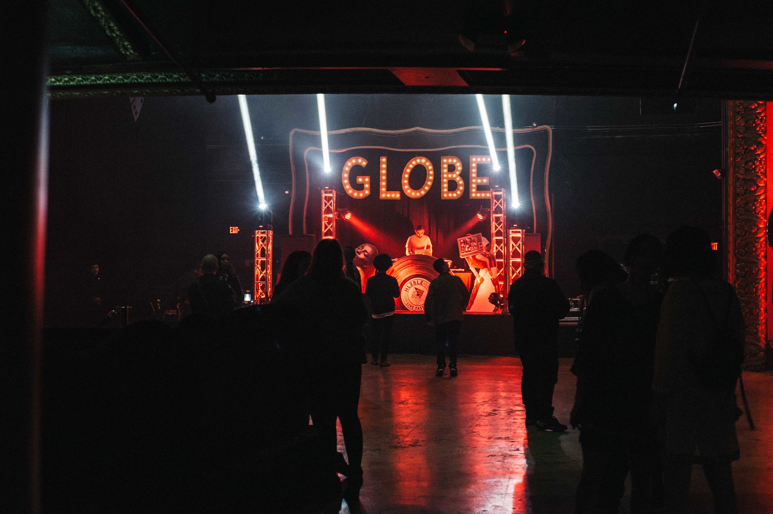  Center stage at Globe Theater at the ISSUE 06 Launch x HLZBLZ 10Year Anniversary (Feb 11). / Photo: © Jordan Abapo for SUSPEND Magazine 