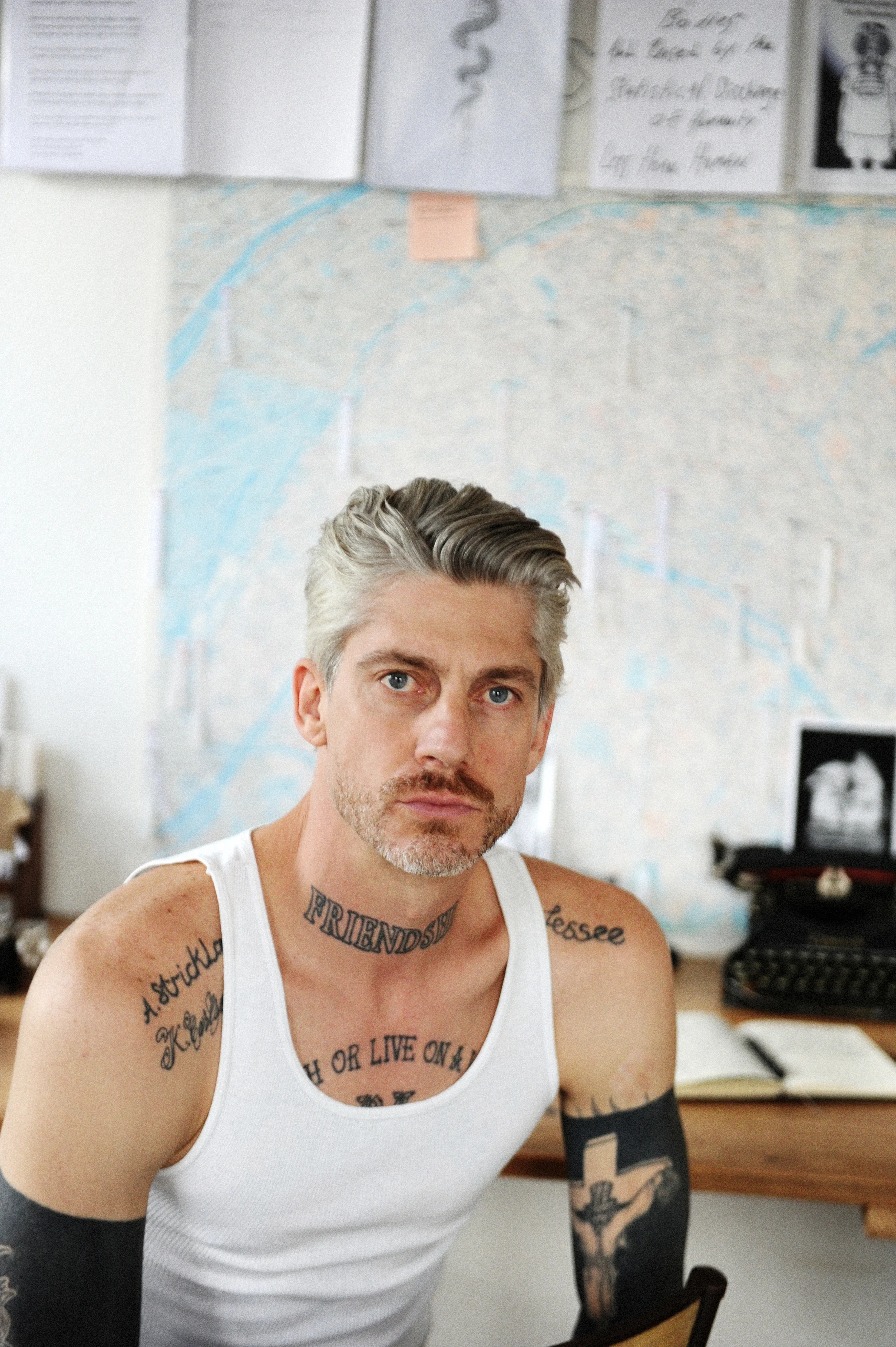 PARIS: Evan Goodfellow Interviews Scott Bourne in "Path of Exile" – ISSUE 06