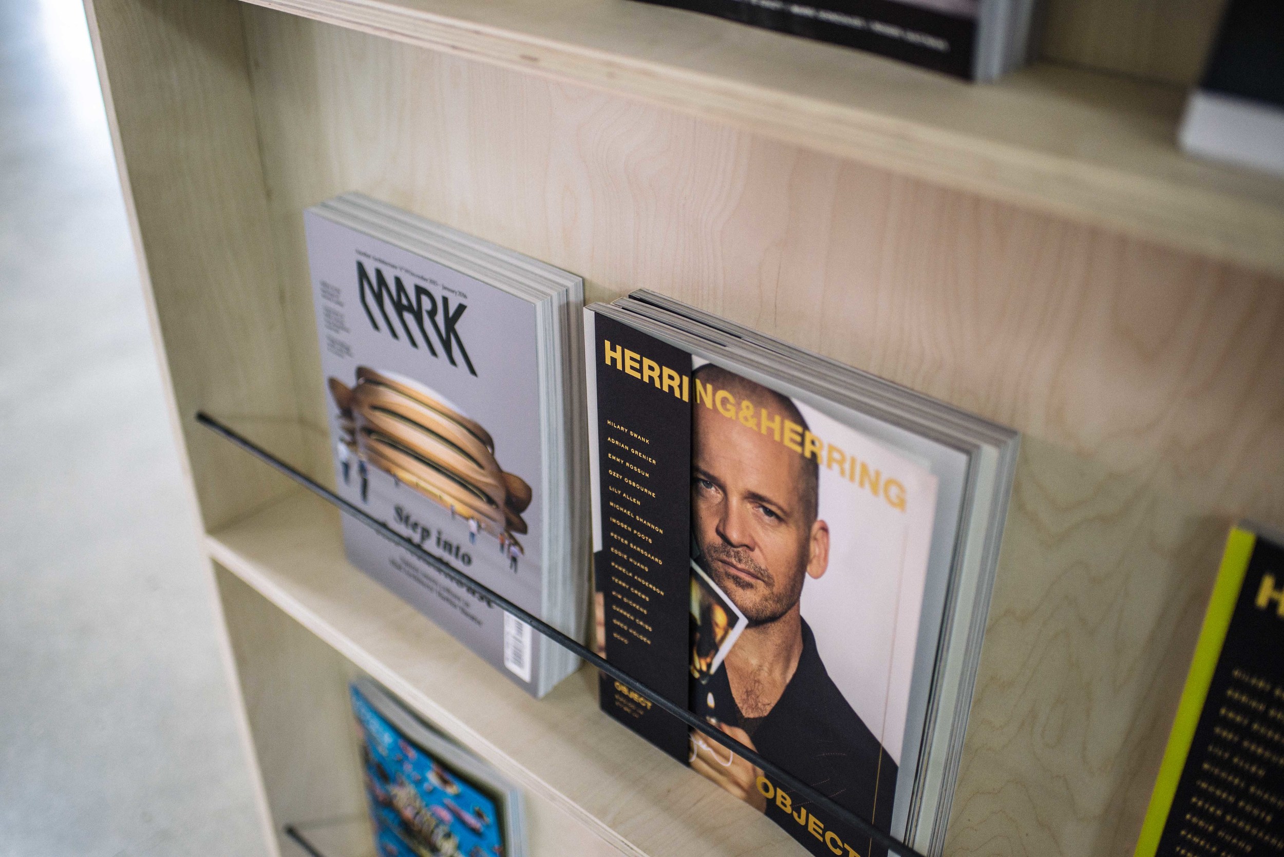  Complimentary publications at LA Men's Market at CMC. / Photo: © Diane Abapo for SUSPEND Magazine 