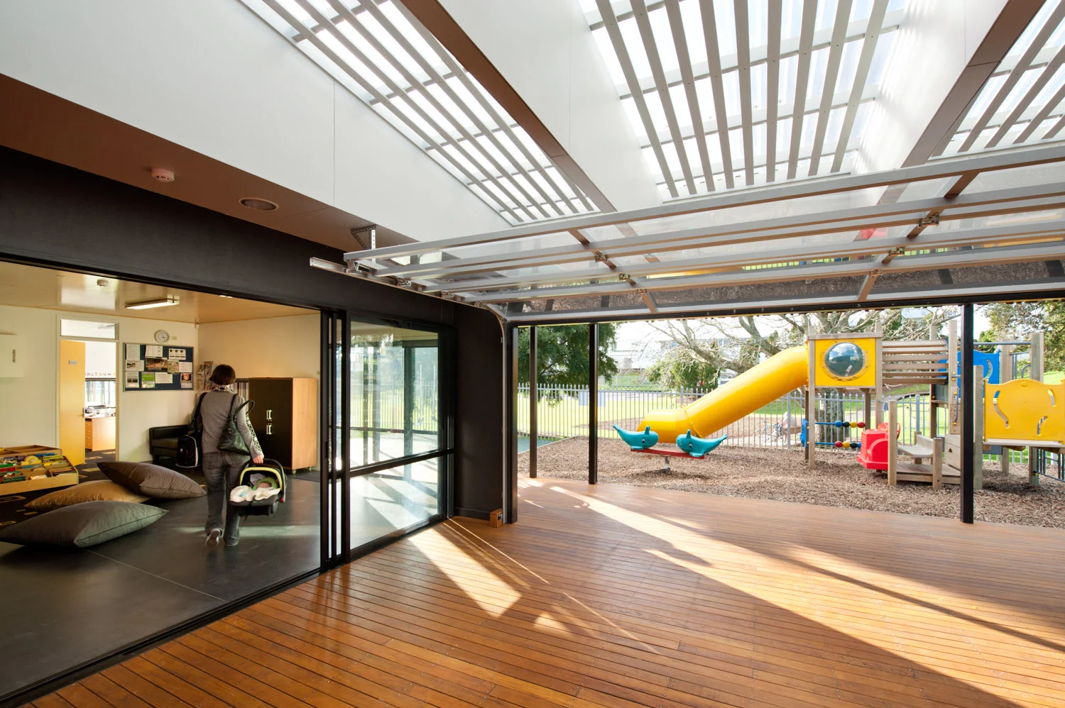 3 Parakete Ora Sandringham Plunket_ Covered Deck.jpg