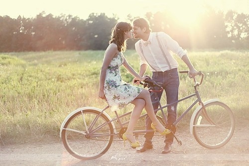 You can have a successful dating life by following these four rules!